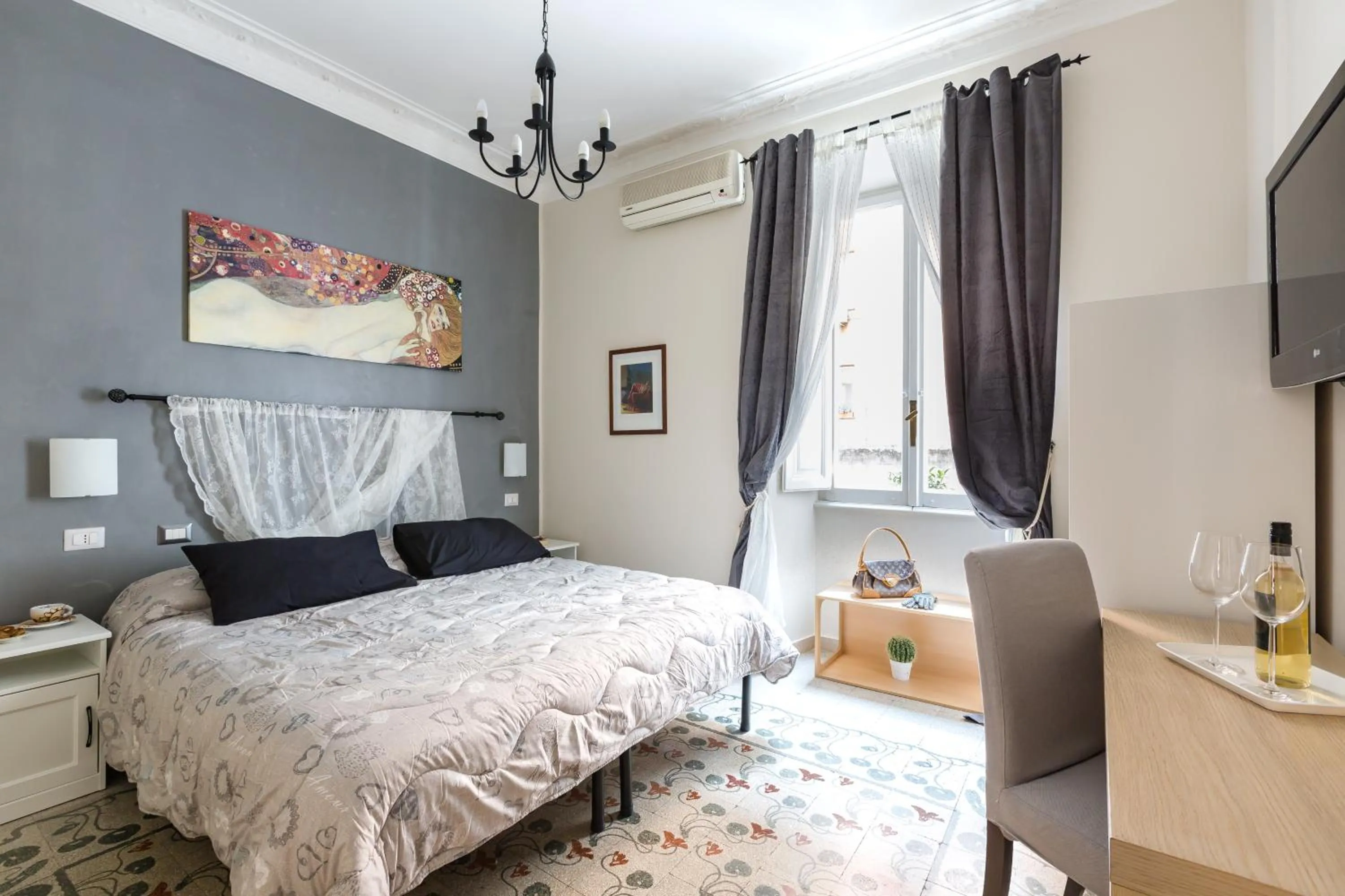 Photo of the whole room, Bed in B&B Calamatta