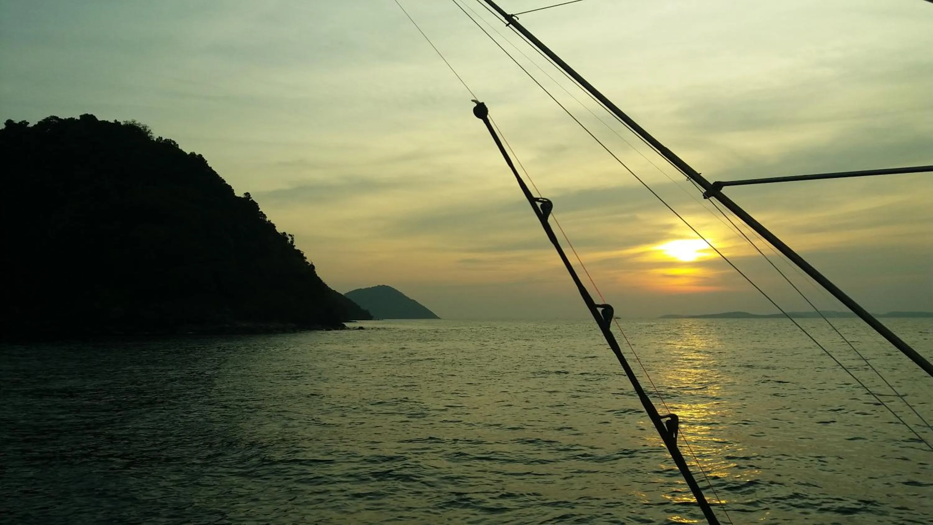 Activities in Austrian Garden Hotel & Restaurant Patong