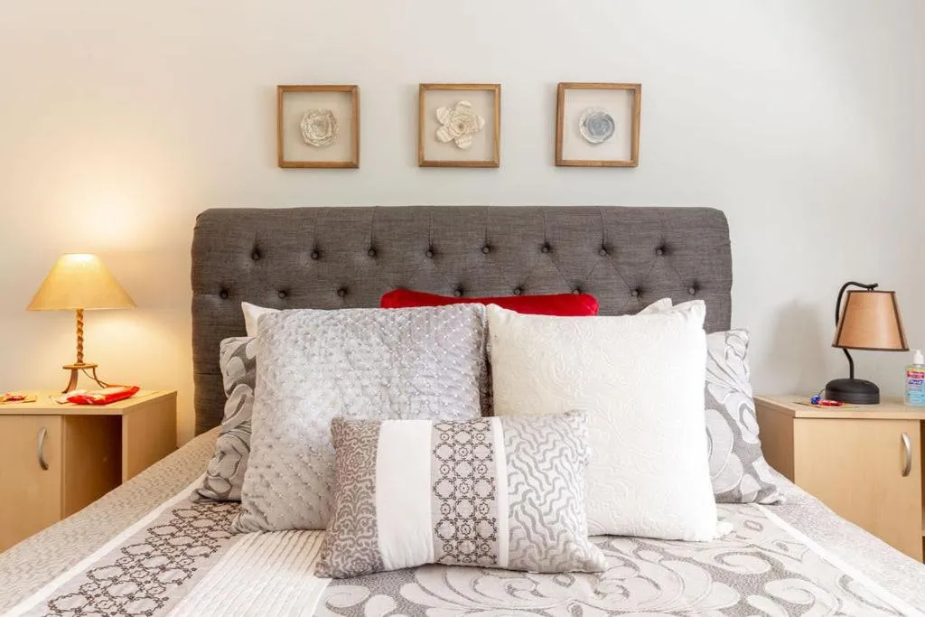 Bed in Fly Away Home