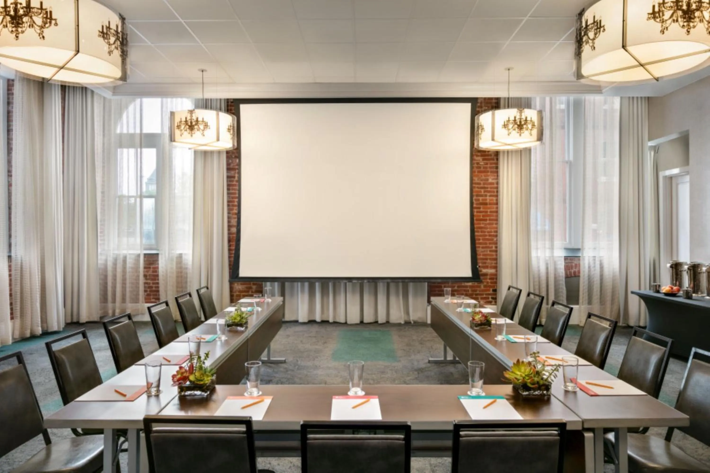Meeting/conference room in Hotel Indigo Savannah Historic District by IHG