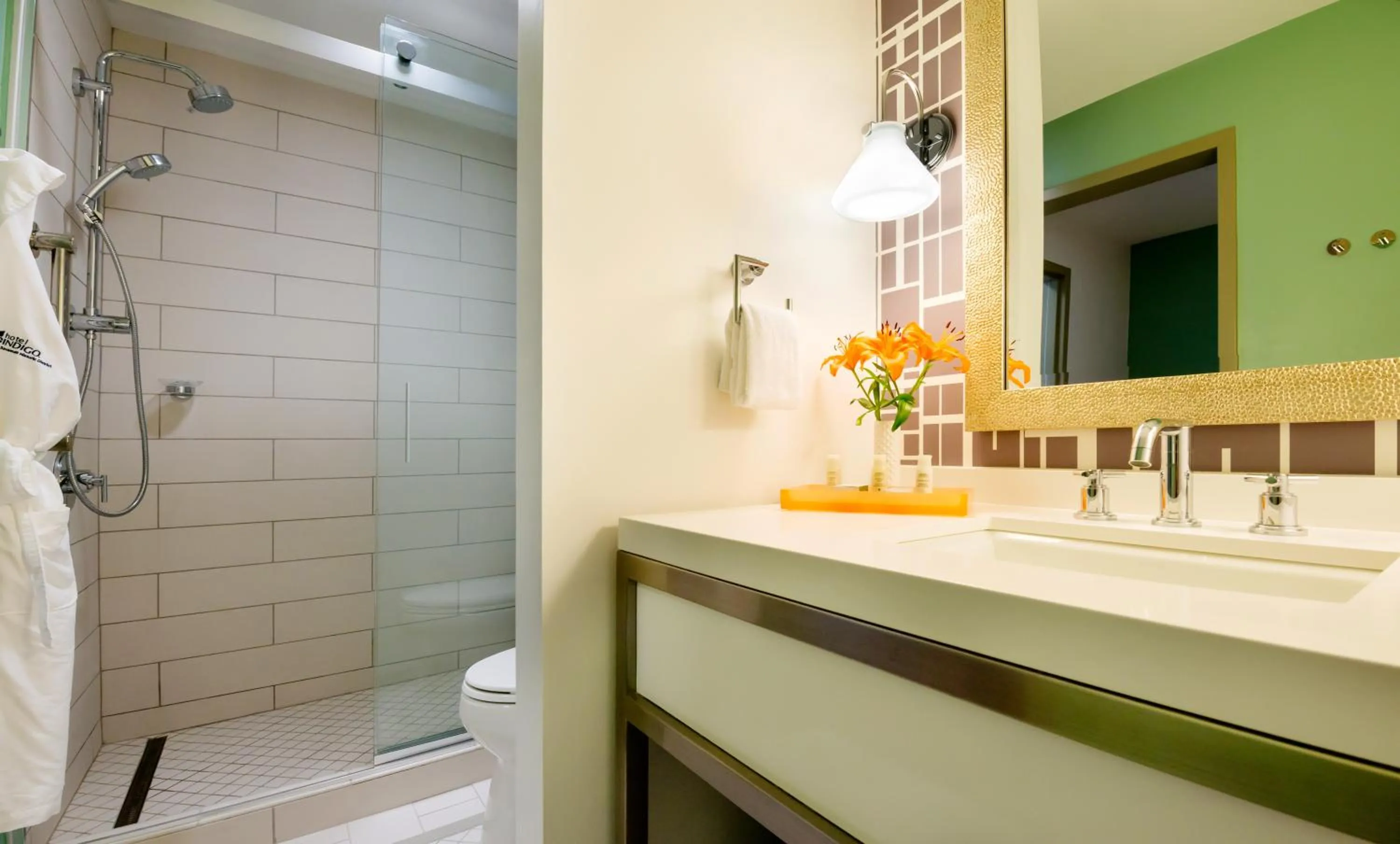 Bathroom in Hotel Indigo Savannah Historic District by IHG