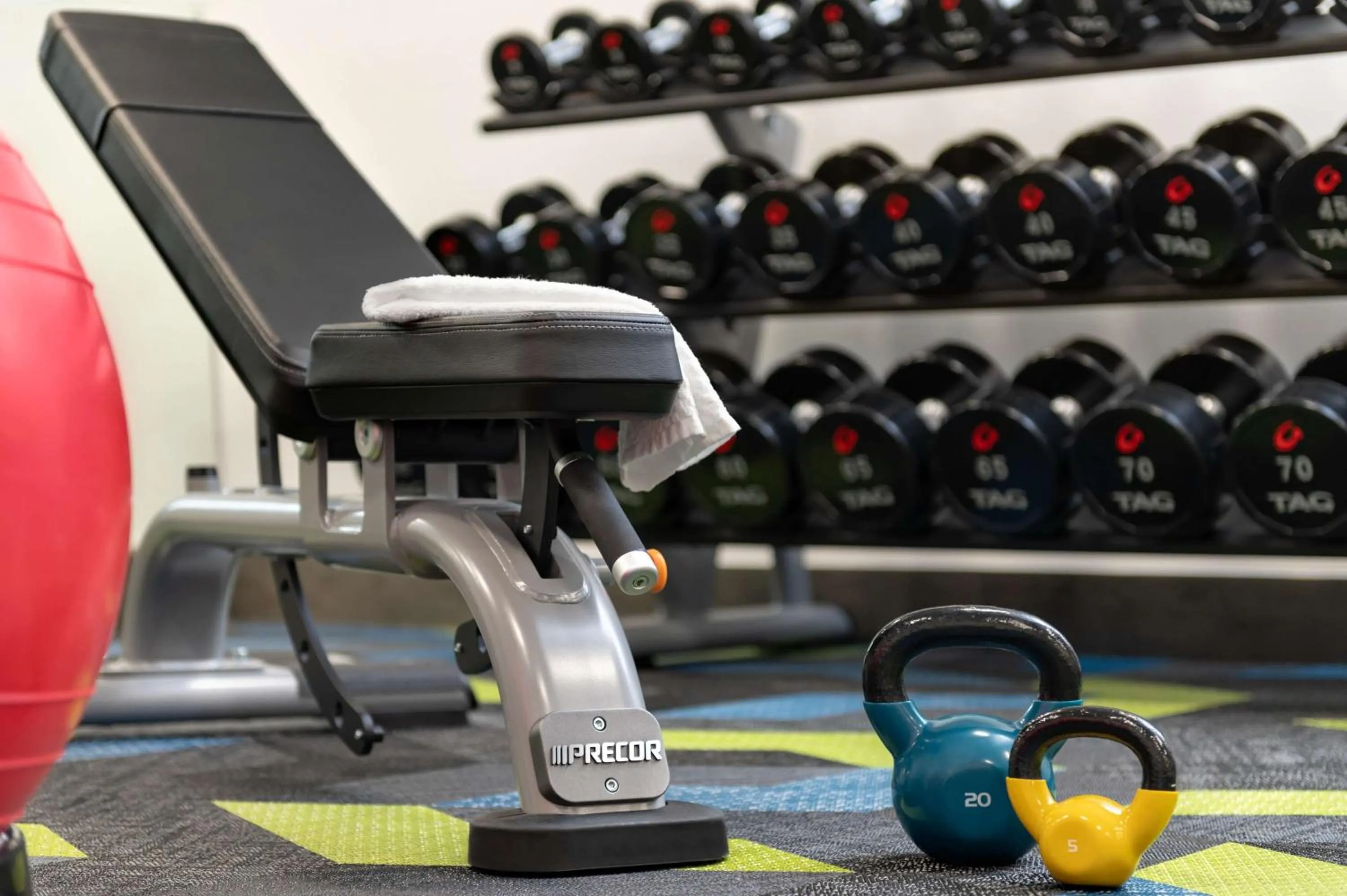 Fitness centre/facilities in DoubleTree by Hilton San Francisco South Airport Blvd