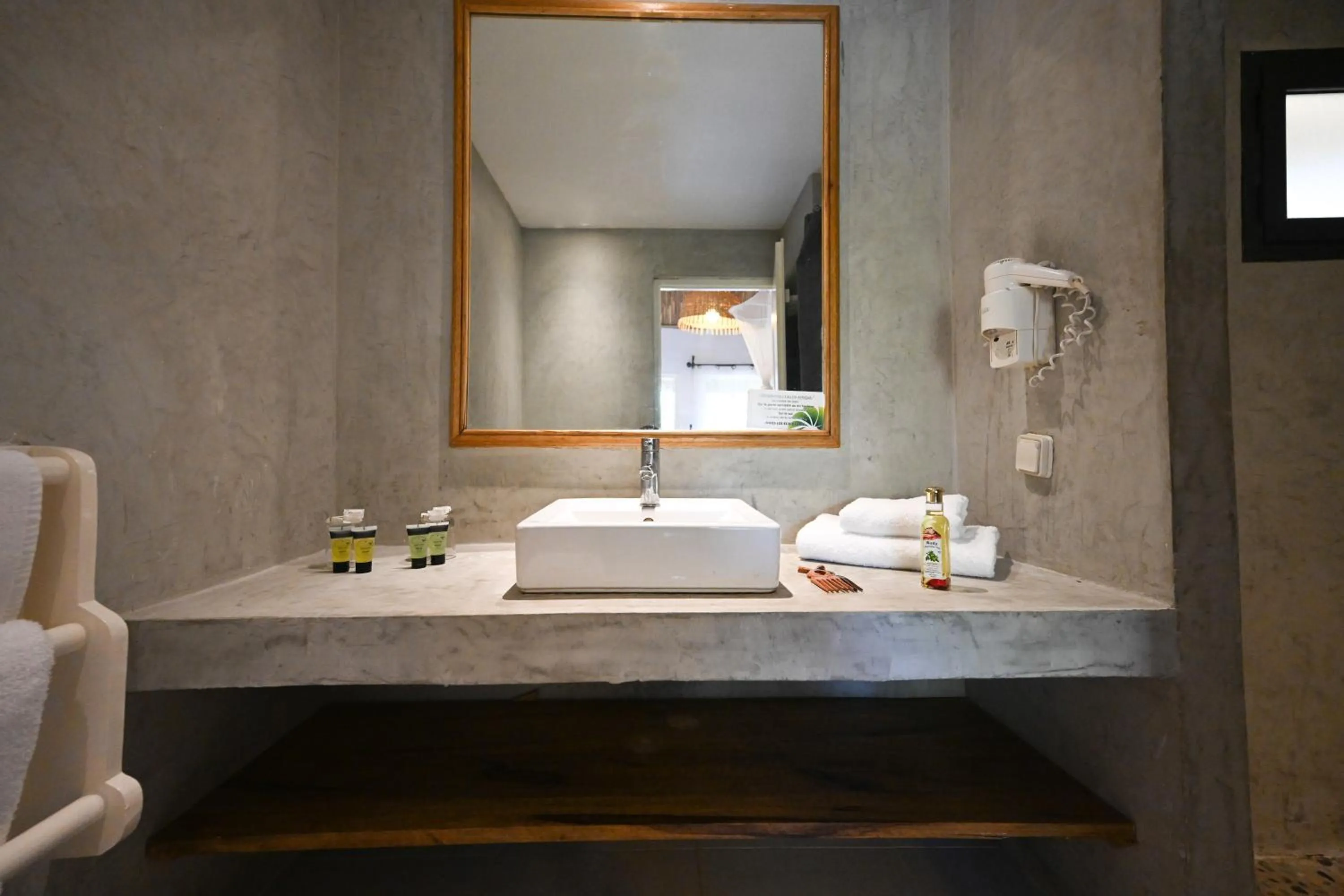 Bathroom in Le Saly Hotel & Hotel Club Filaos - All Inclusive