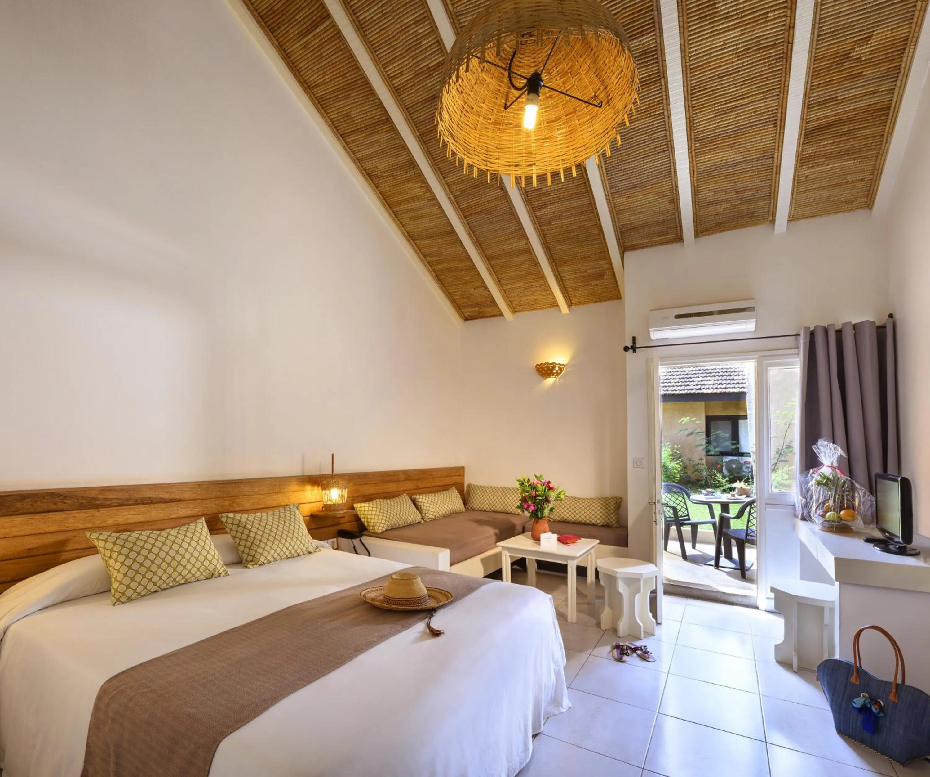Bedroom, Bed in Le Saly Hotel & Hotel Club Filaos - All Inclusive