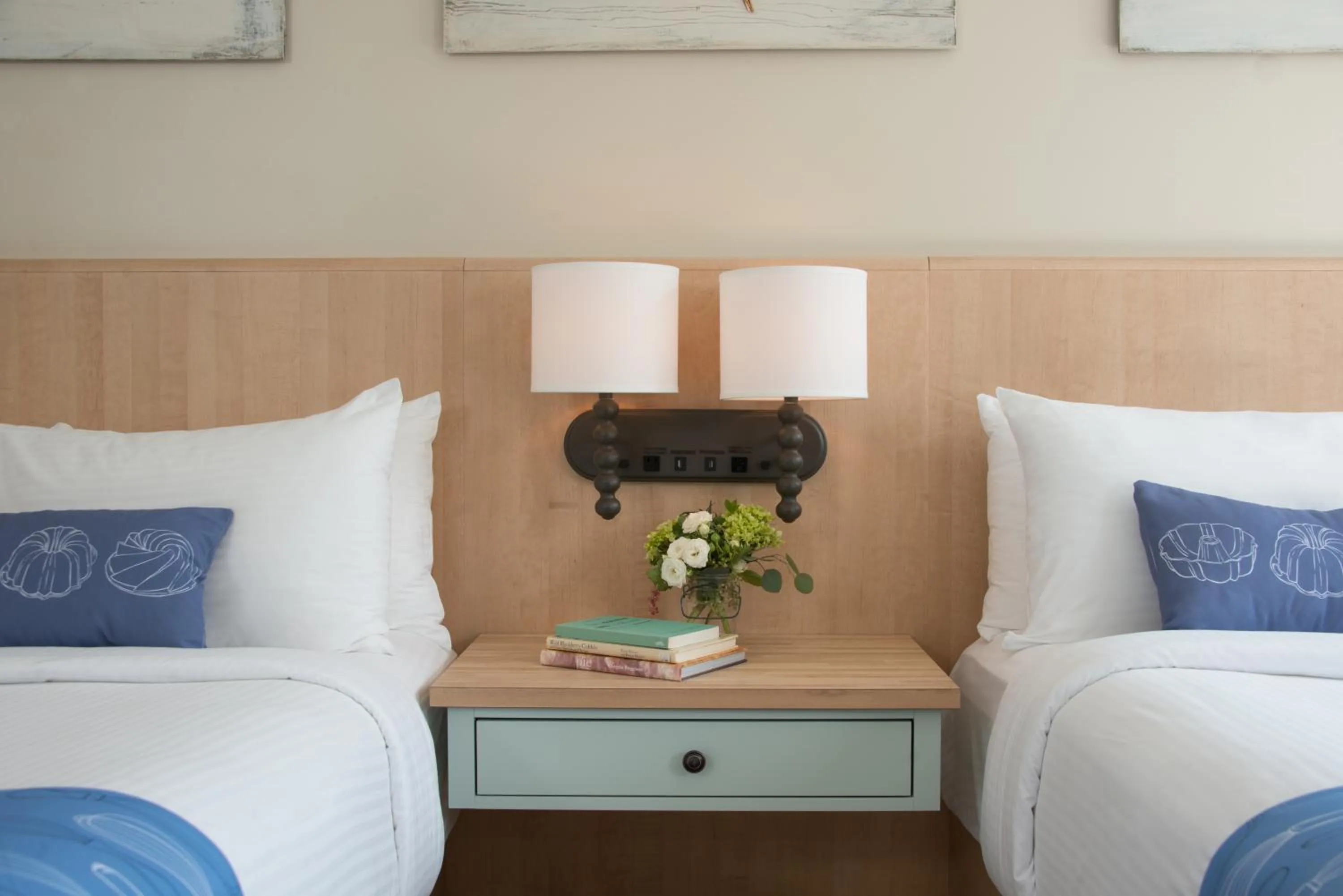 Decorative detail, Bed in The Essex Resort & Spa