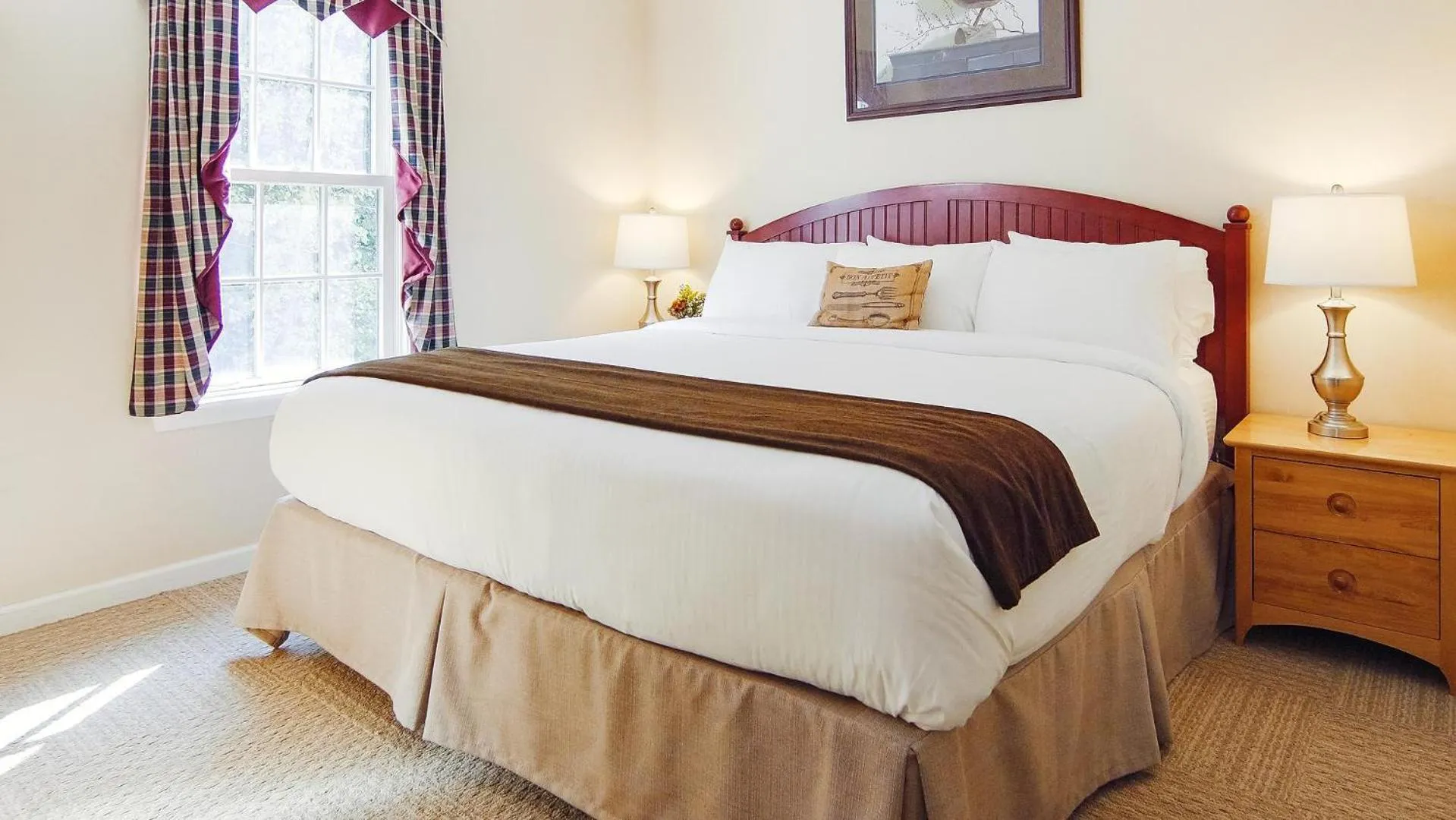 Bed in The Essex Resort & Spa