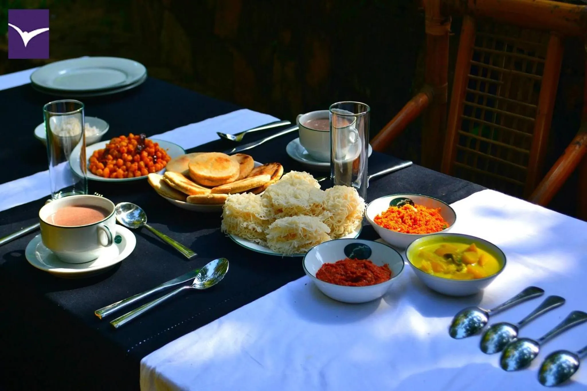 Asian breakfast in Ella Jungle Resort