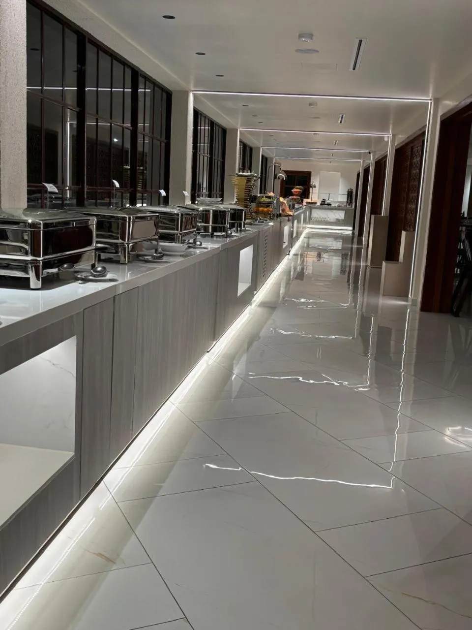 Restaurant/places to eat in Rajarata Hotel Anuradhapura