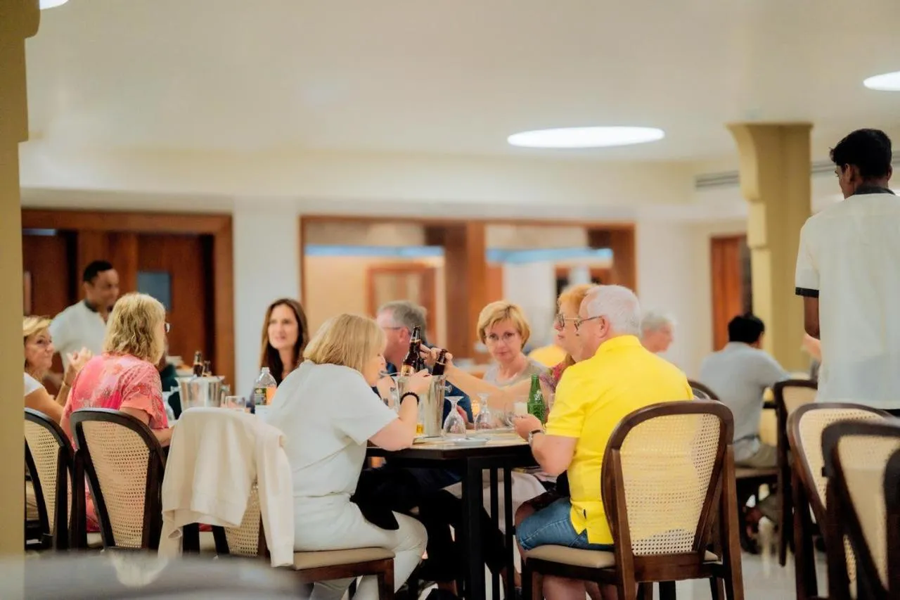 Restaurant/places to eat in Rajarata Hotel Anuradhapura