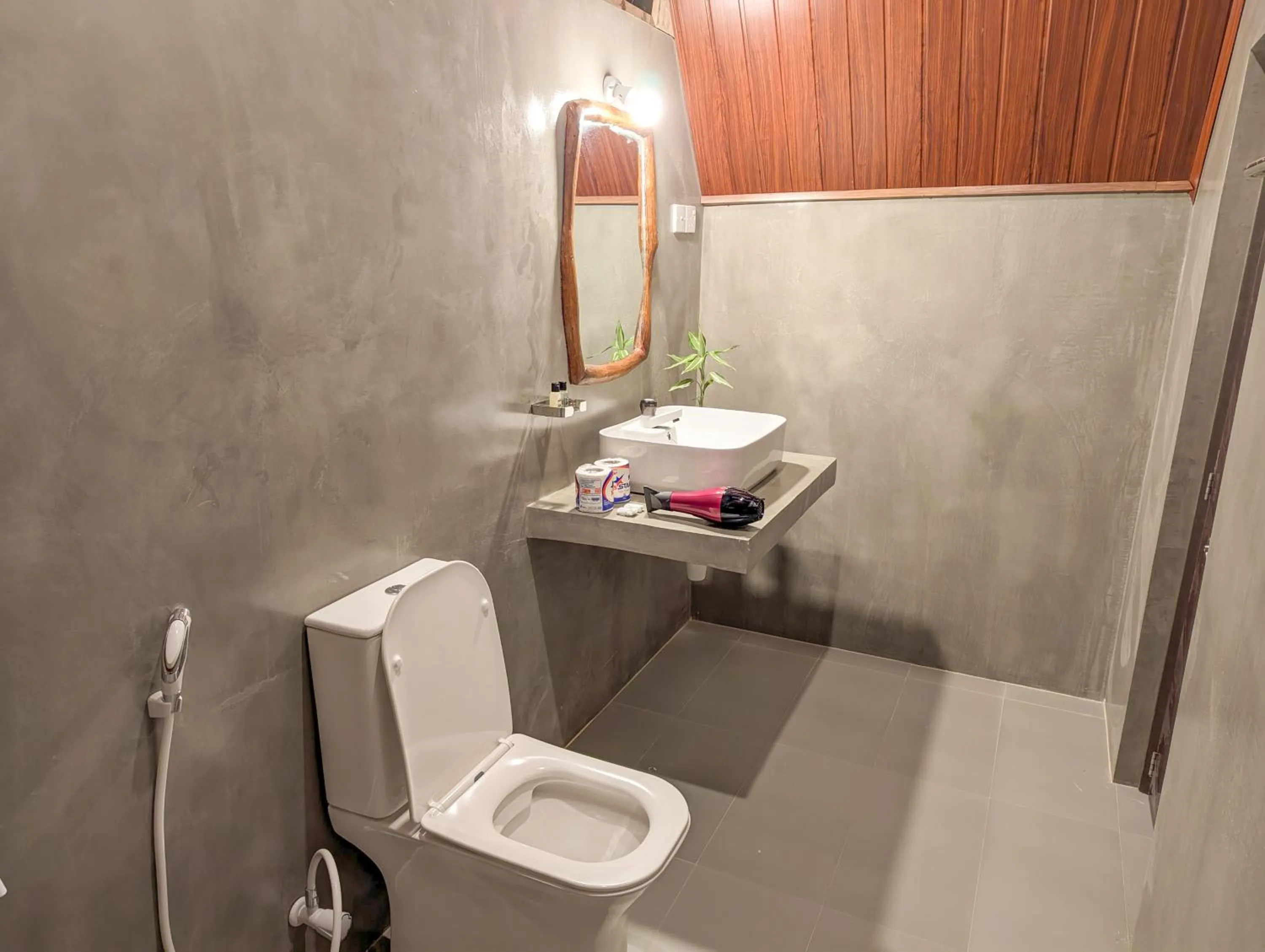 Sigiri Choona Lodge 'unique sunrise viewpoint'