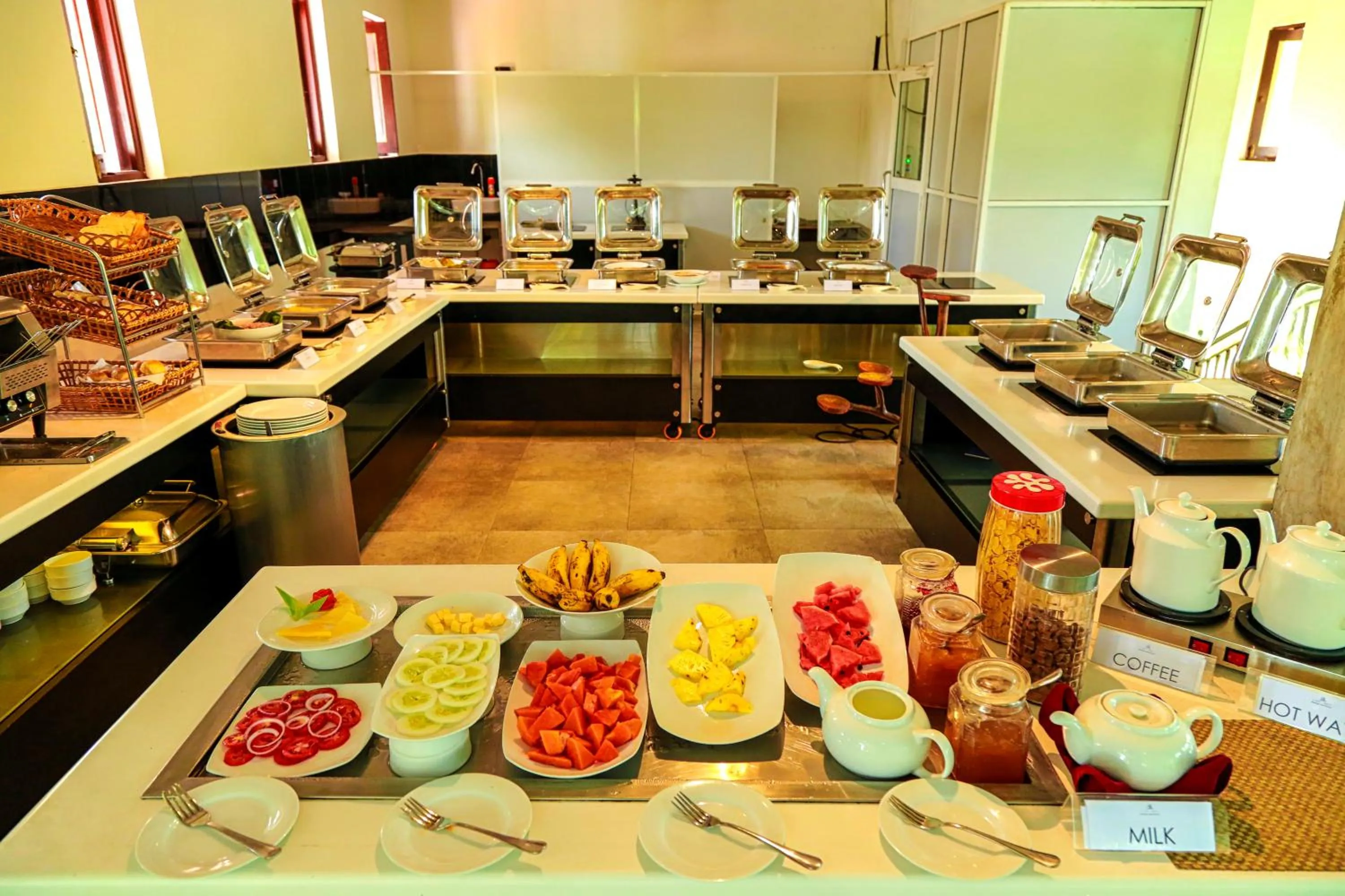 Restaurant/places to eat in Oak Ray Elephant Lake