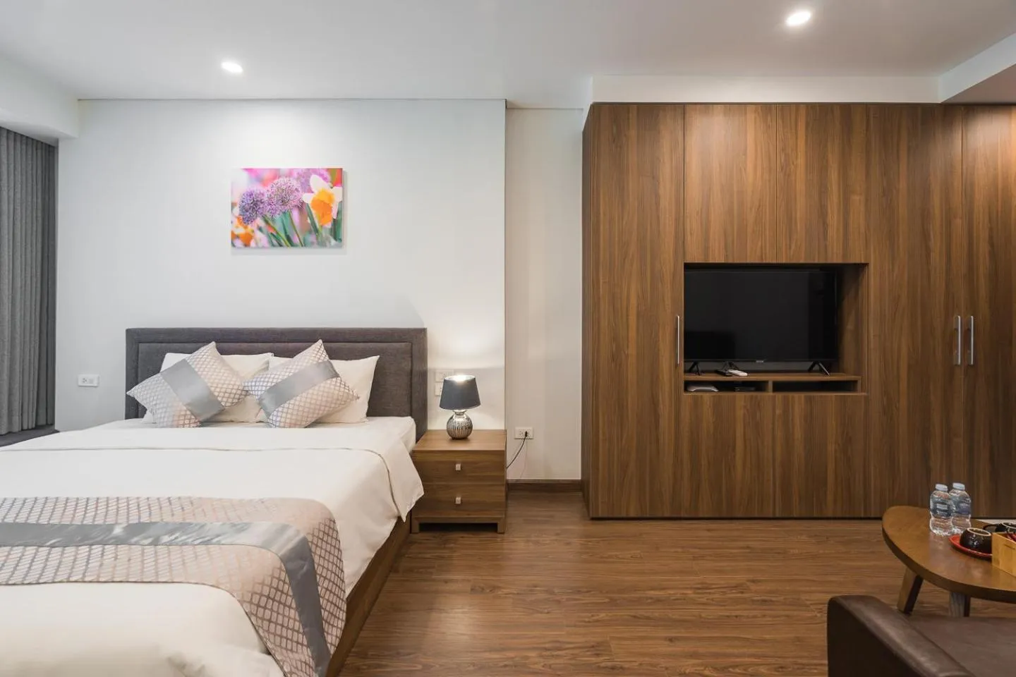 Bed in Narcissus Hotel & Apartment