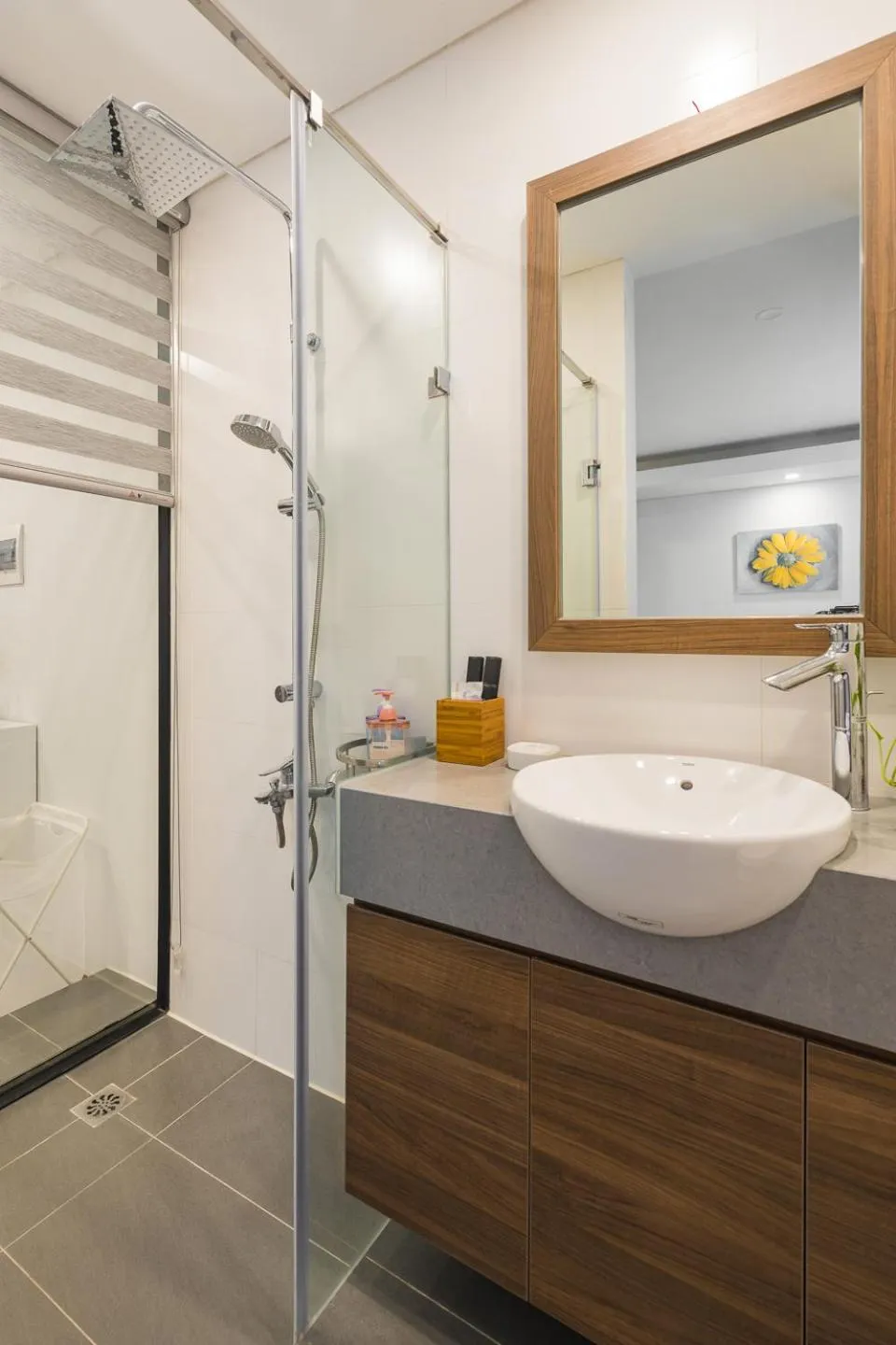 Narcissus Hotel & Apartment