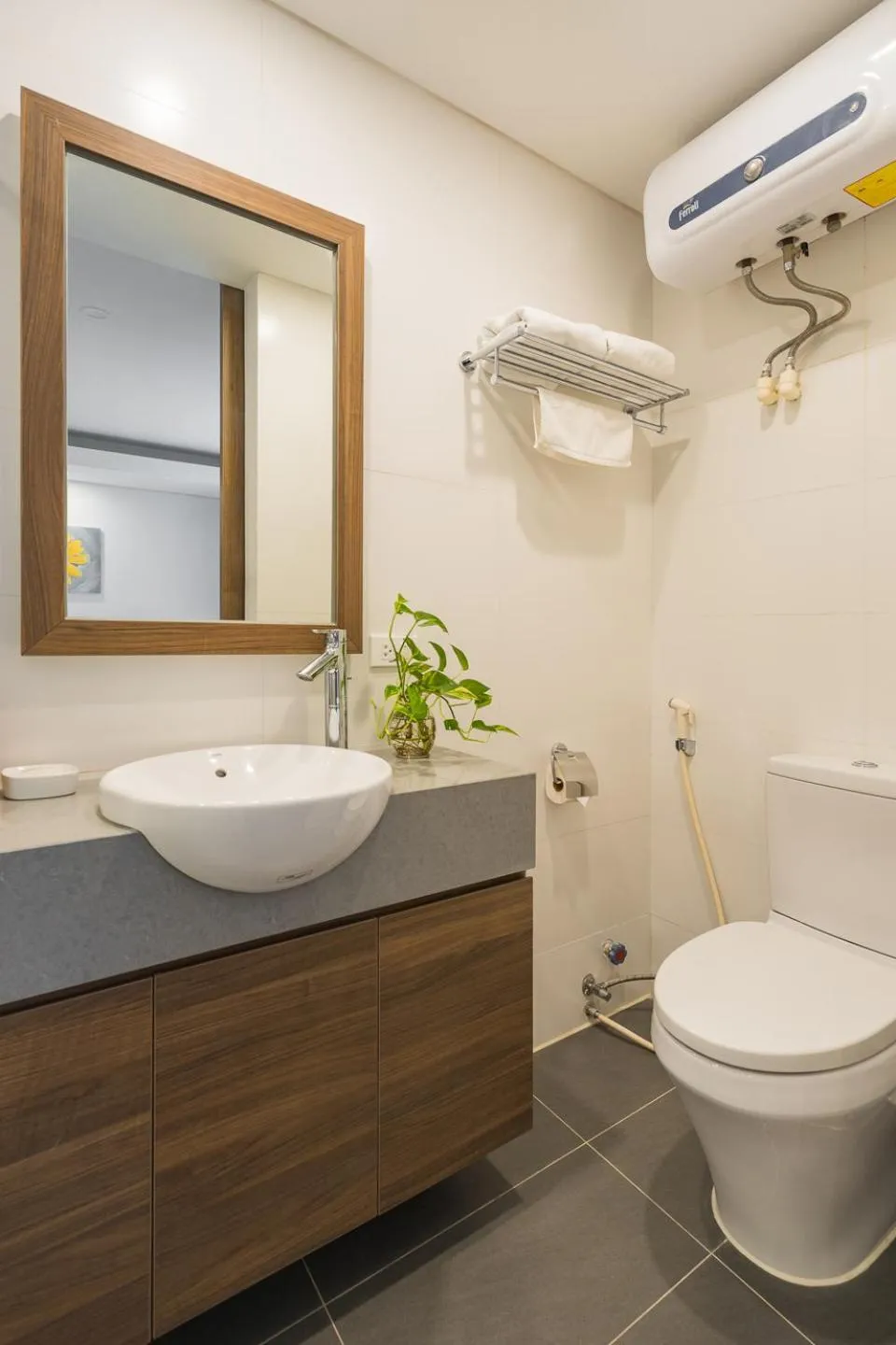 Narcissus Hotel & Apartment