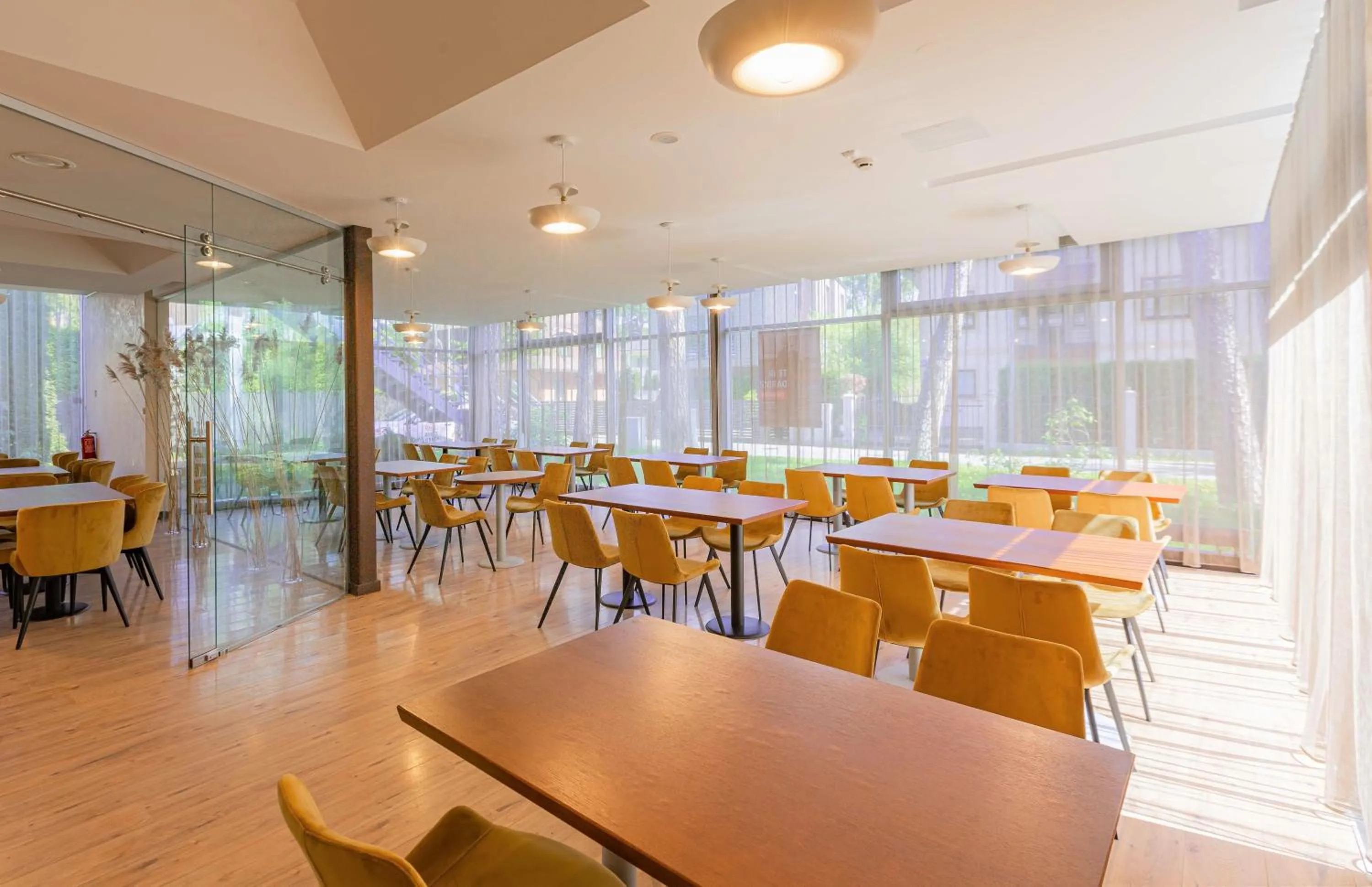 Restaurant/places to eat in Rixwell Collection Seaside Hotel Jurmala