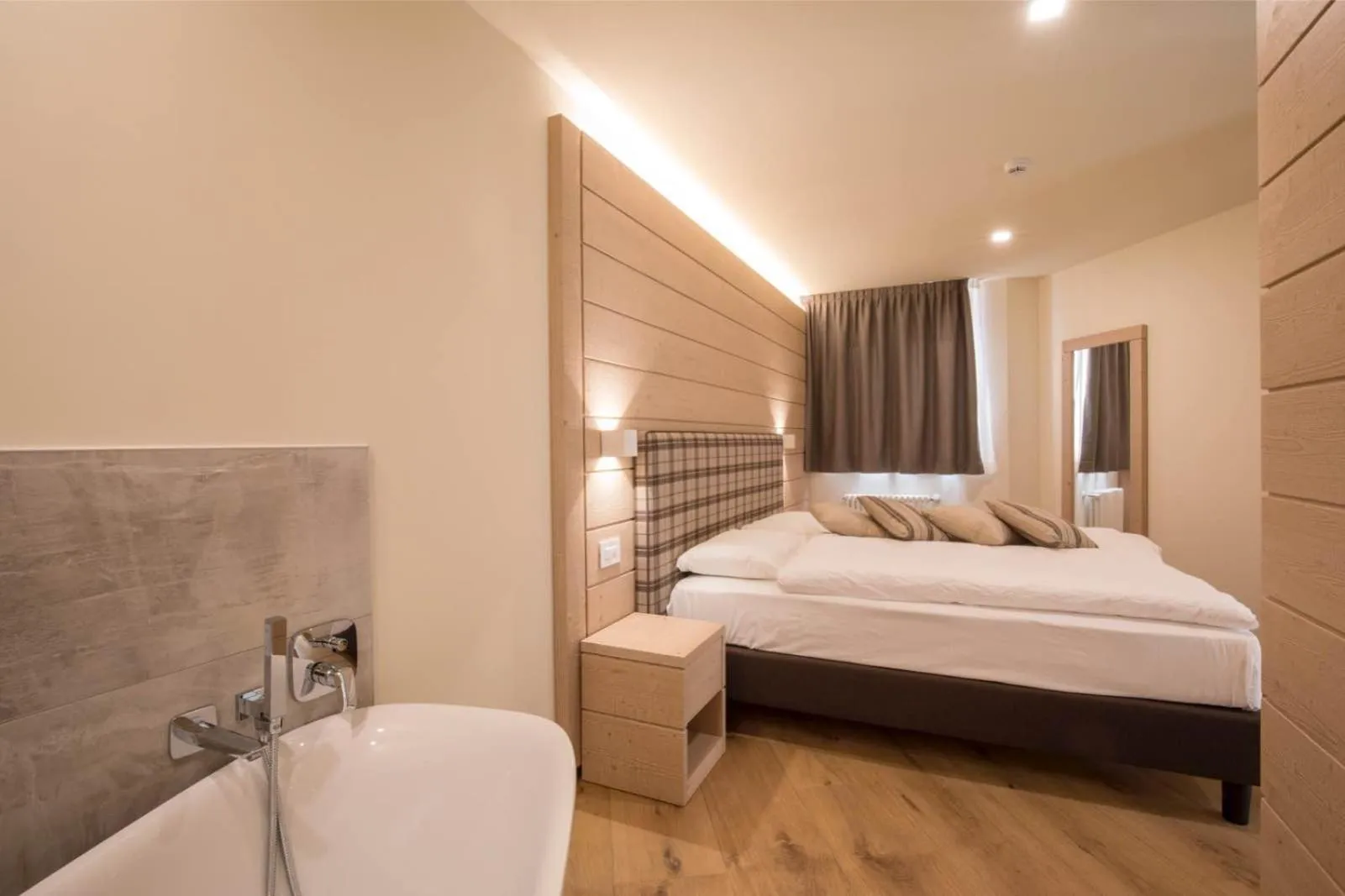 Bedroom, Bed in Hotel La Baita