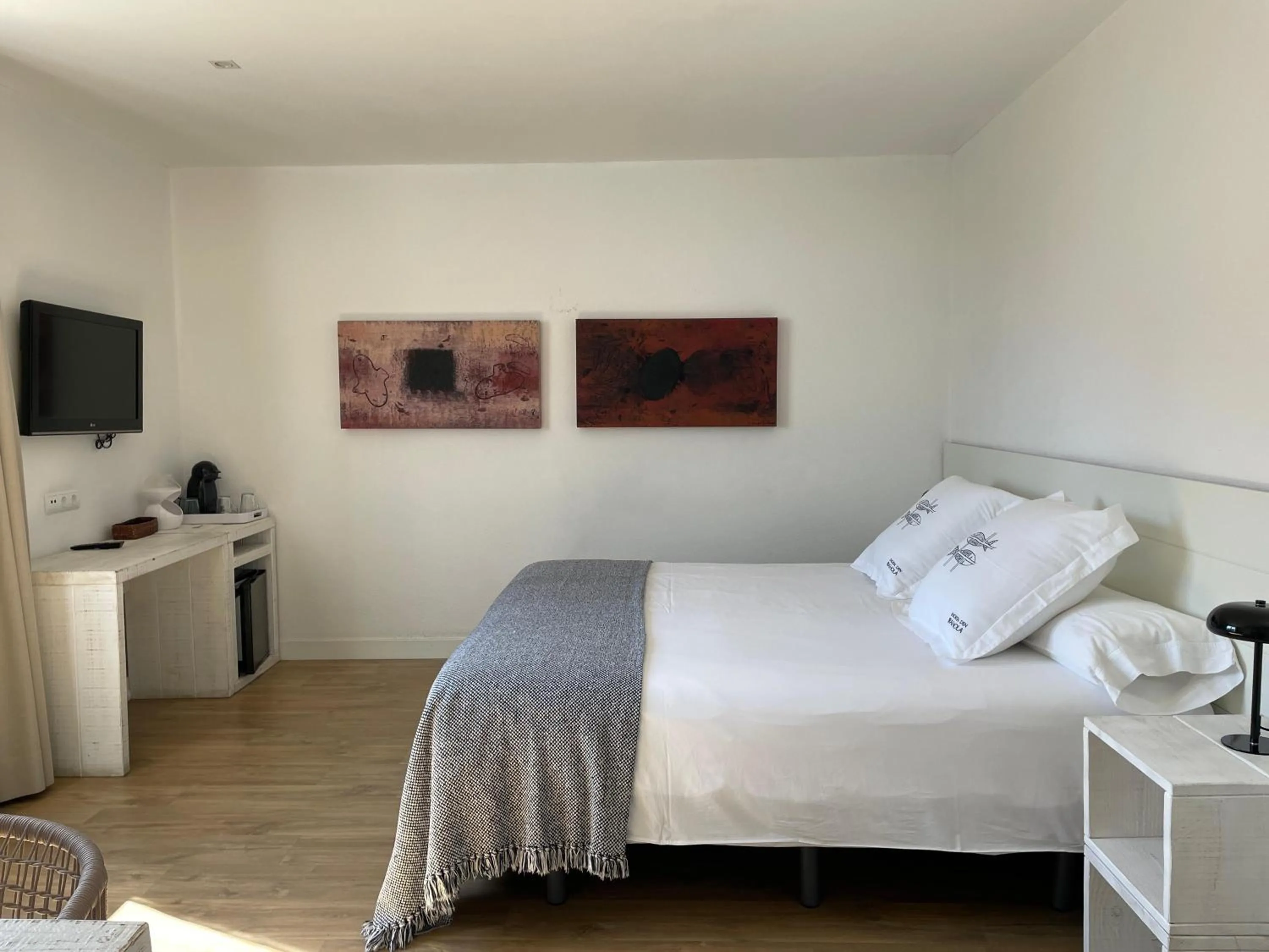 Bed in Horta d'en Rahola - Adults Only