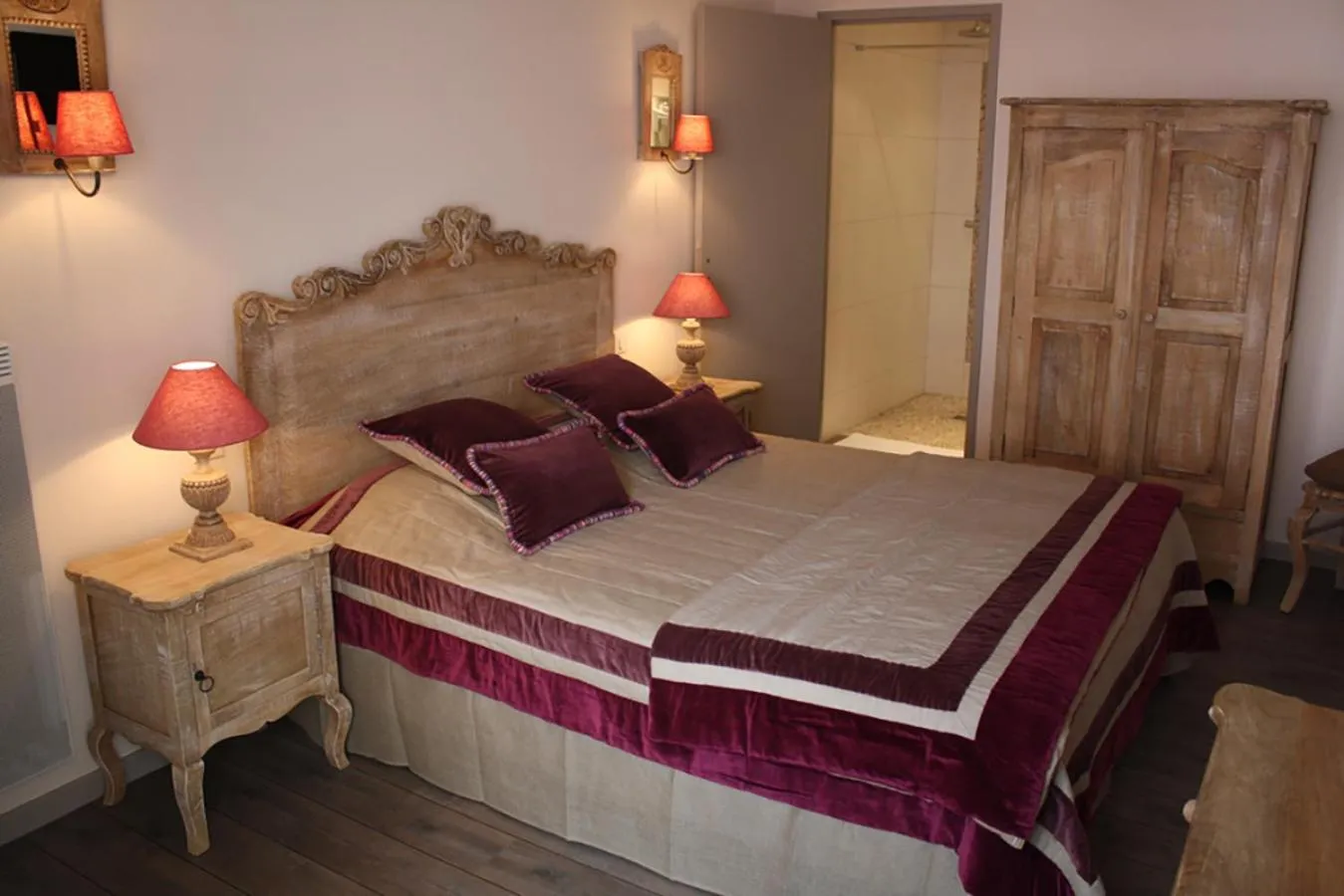 Bedroom, Bed in Brit Hotel Bristol Montbéliard Centre