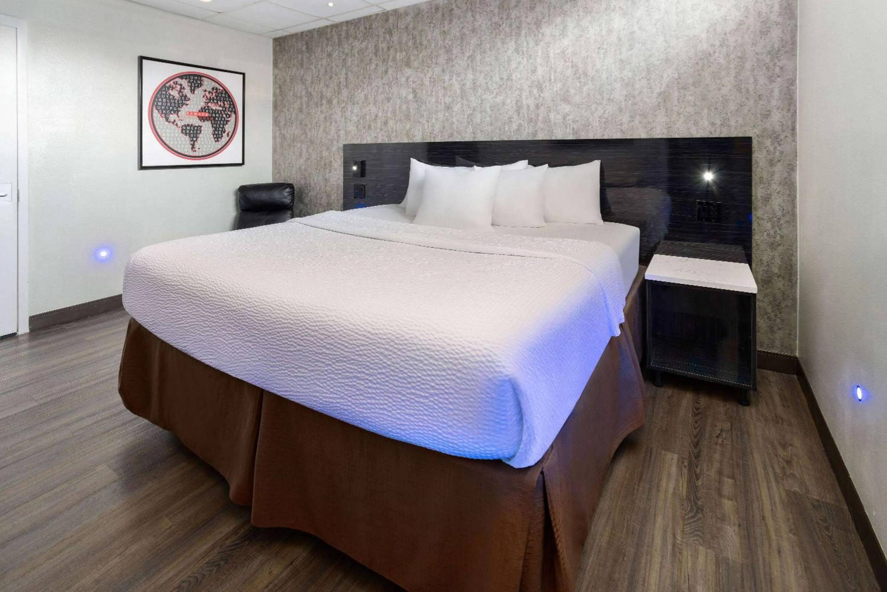 Bed in Ramada by Wyndham Bronx