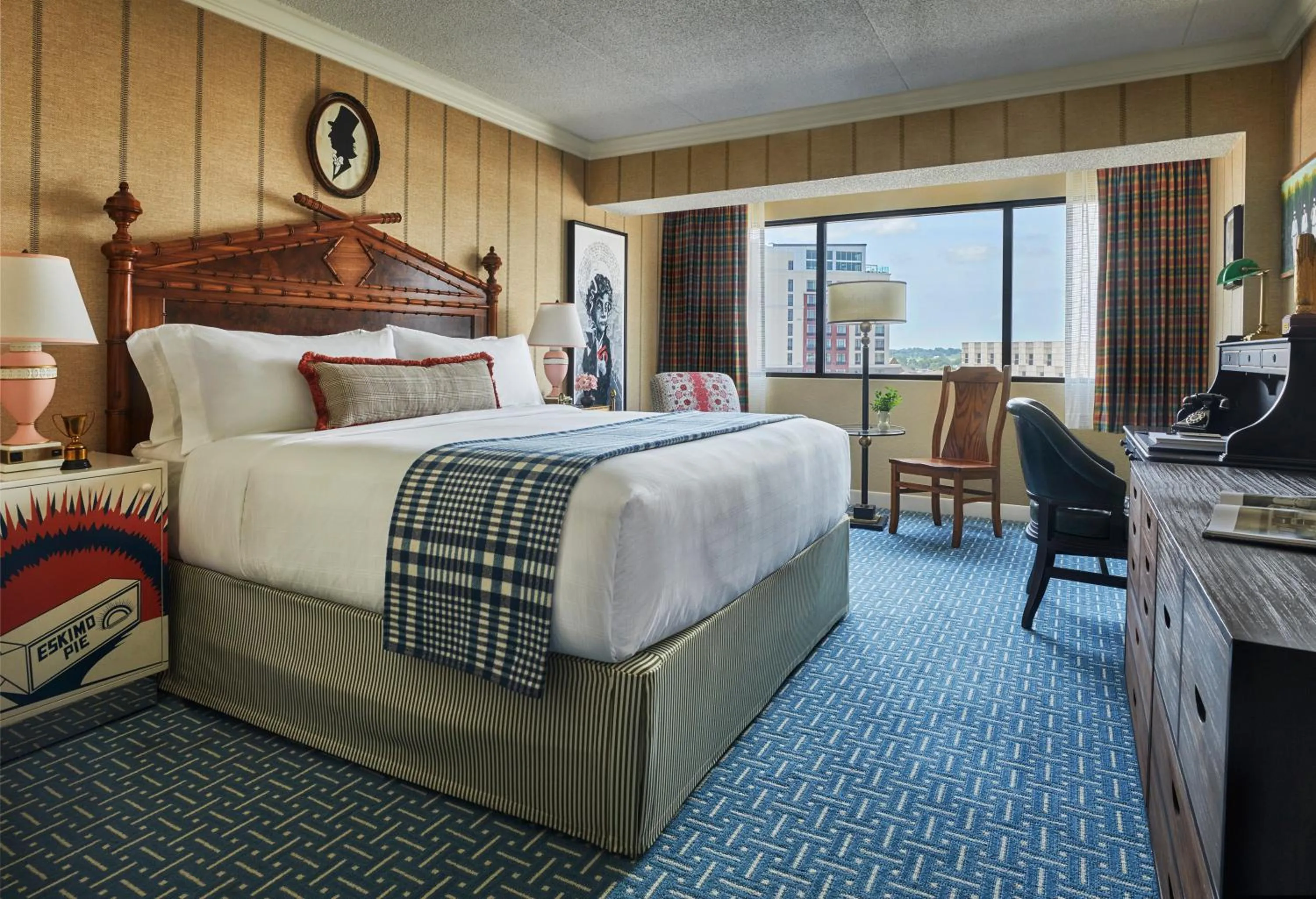 Bedroom, Bed in Graduate by Hilton Iowa City