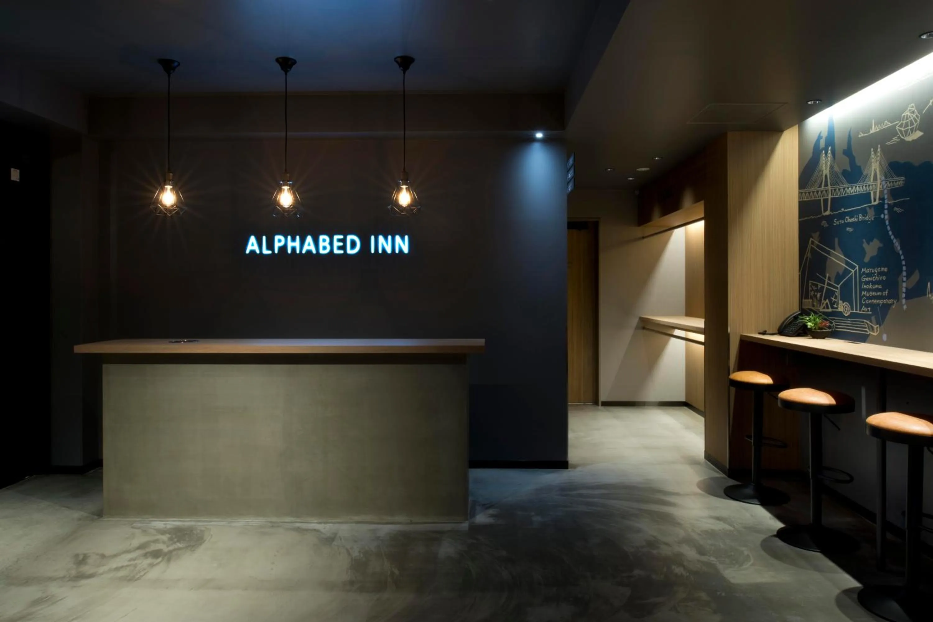 ALPHABED INN Takamatsuekimae