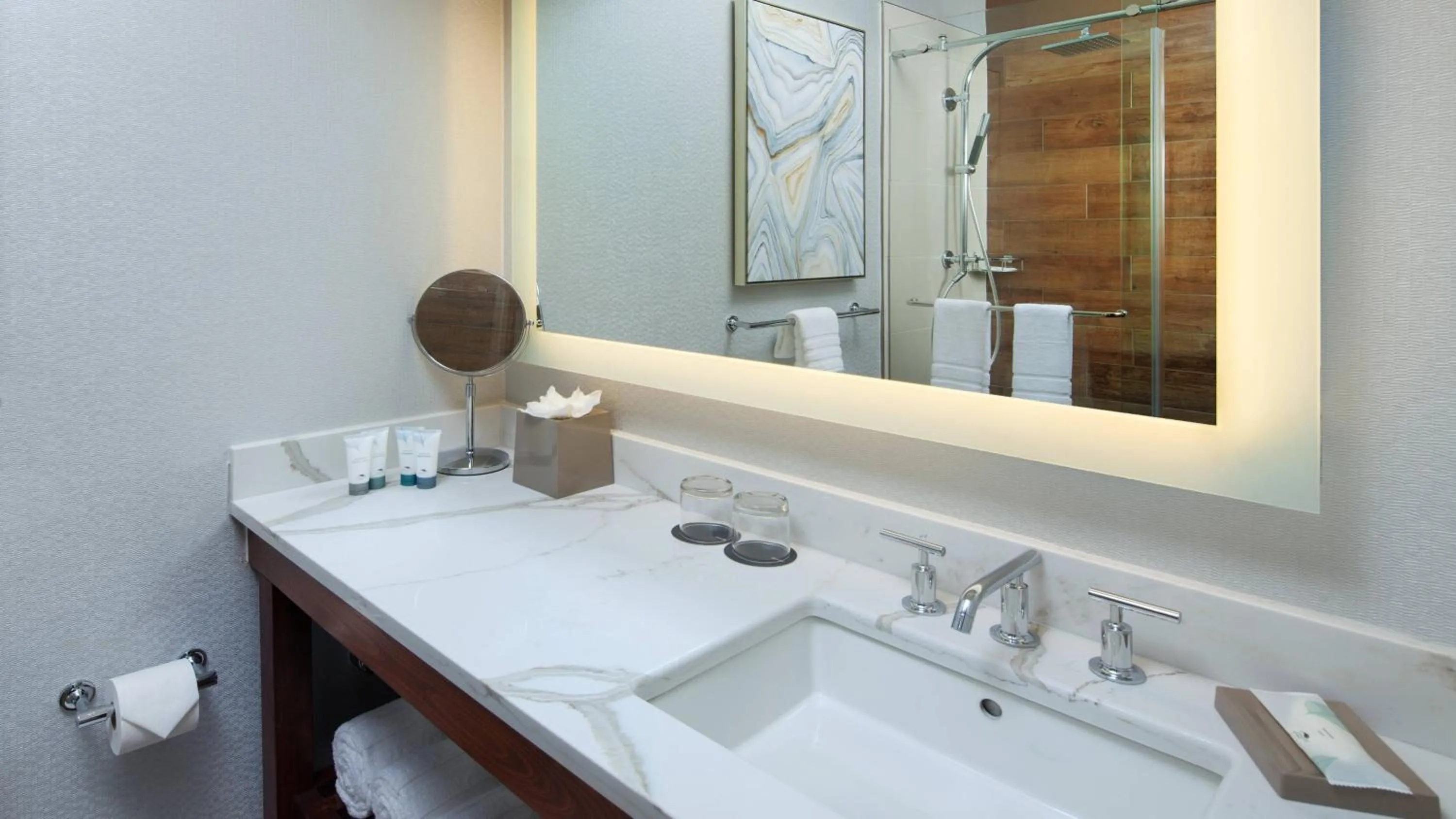 Bathroom in The Westin San Francisco Airport