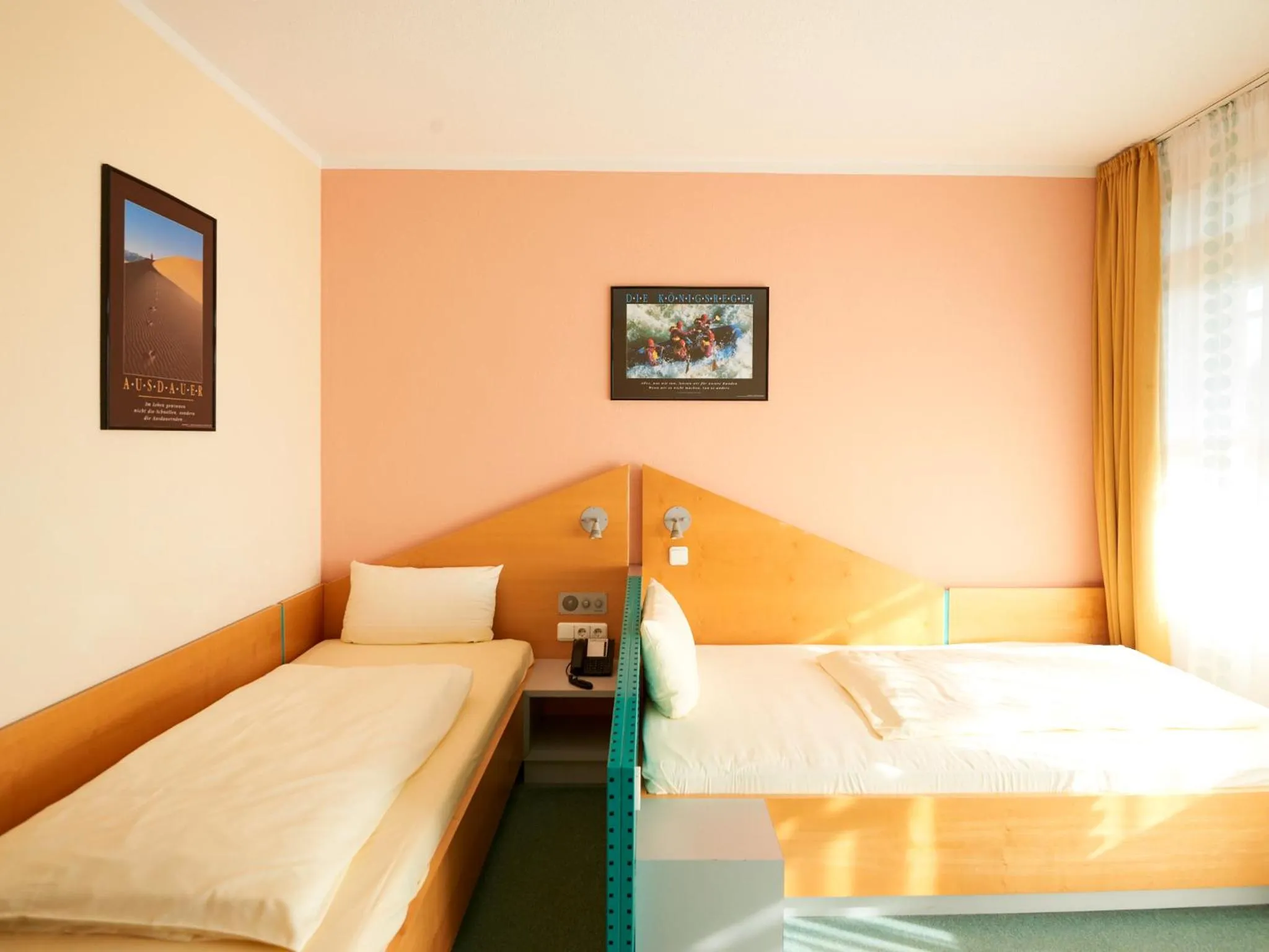 Photo of the whole room, Bed in Sportschule Oberhaching