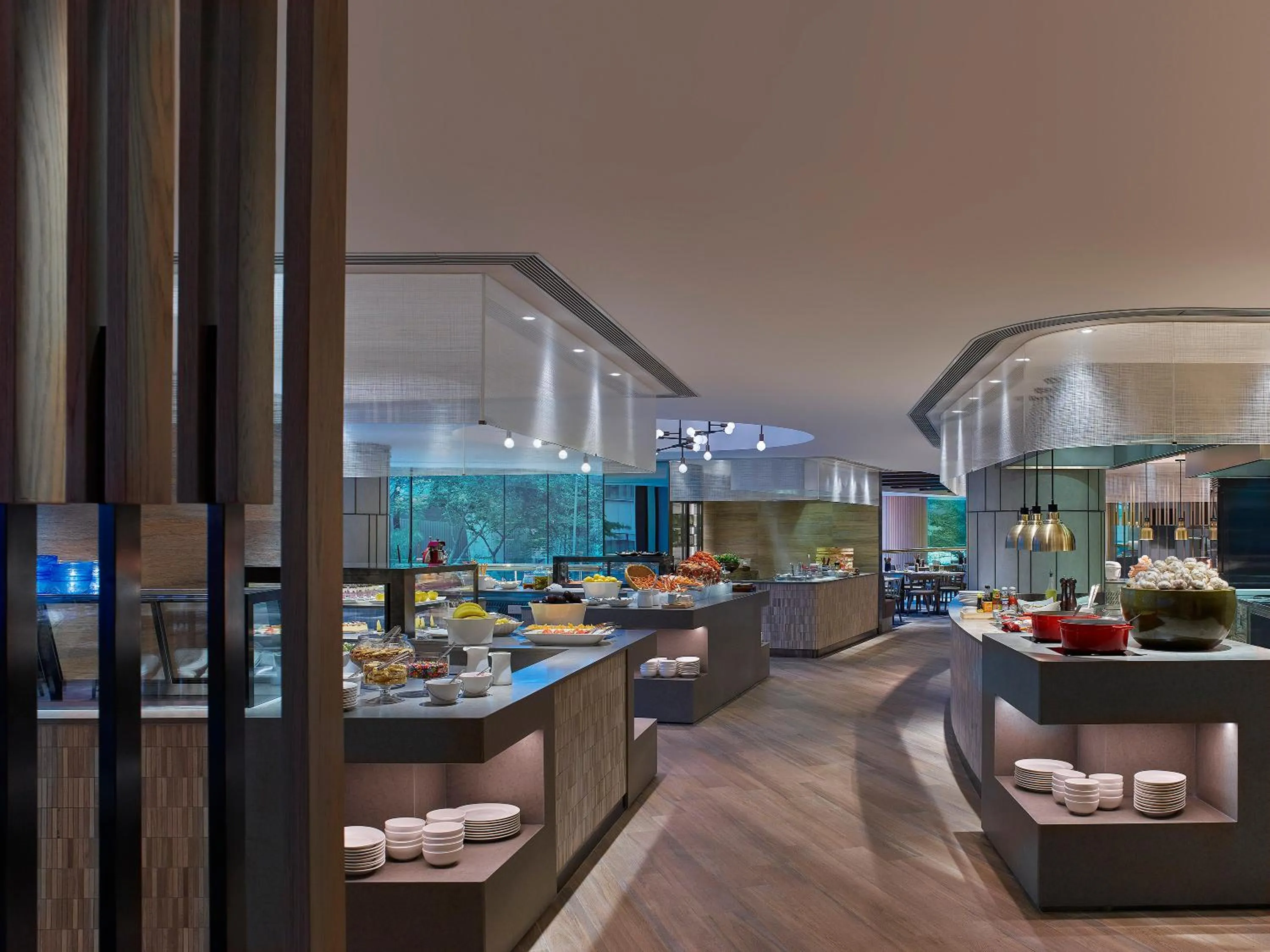 Restaurant/places to eat in New World Millennium Hong Kong Hotel