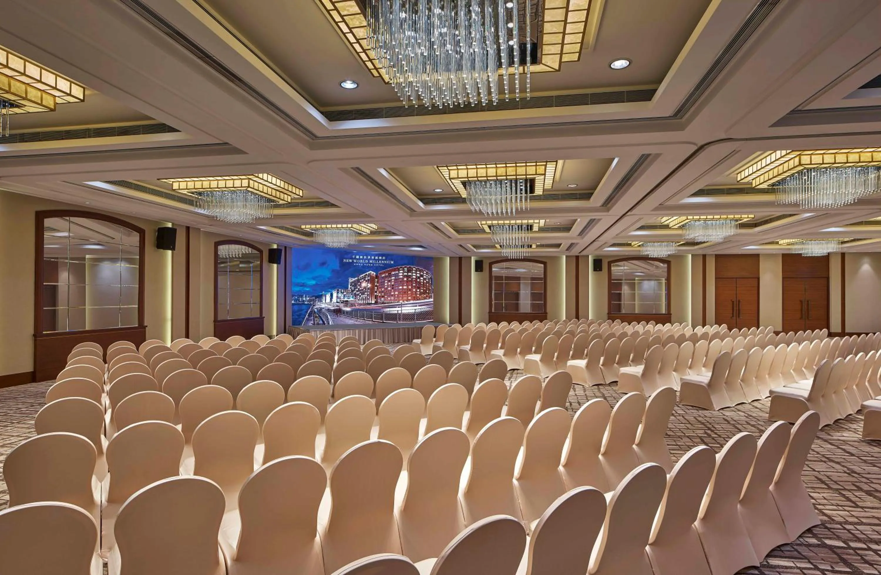Meeting/conference room in New World Millennium Hong Kong Hotel