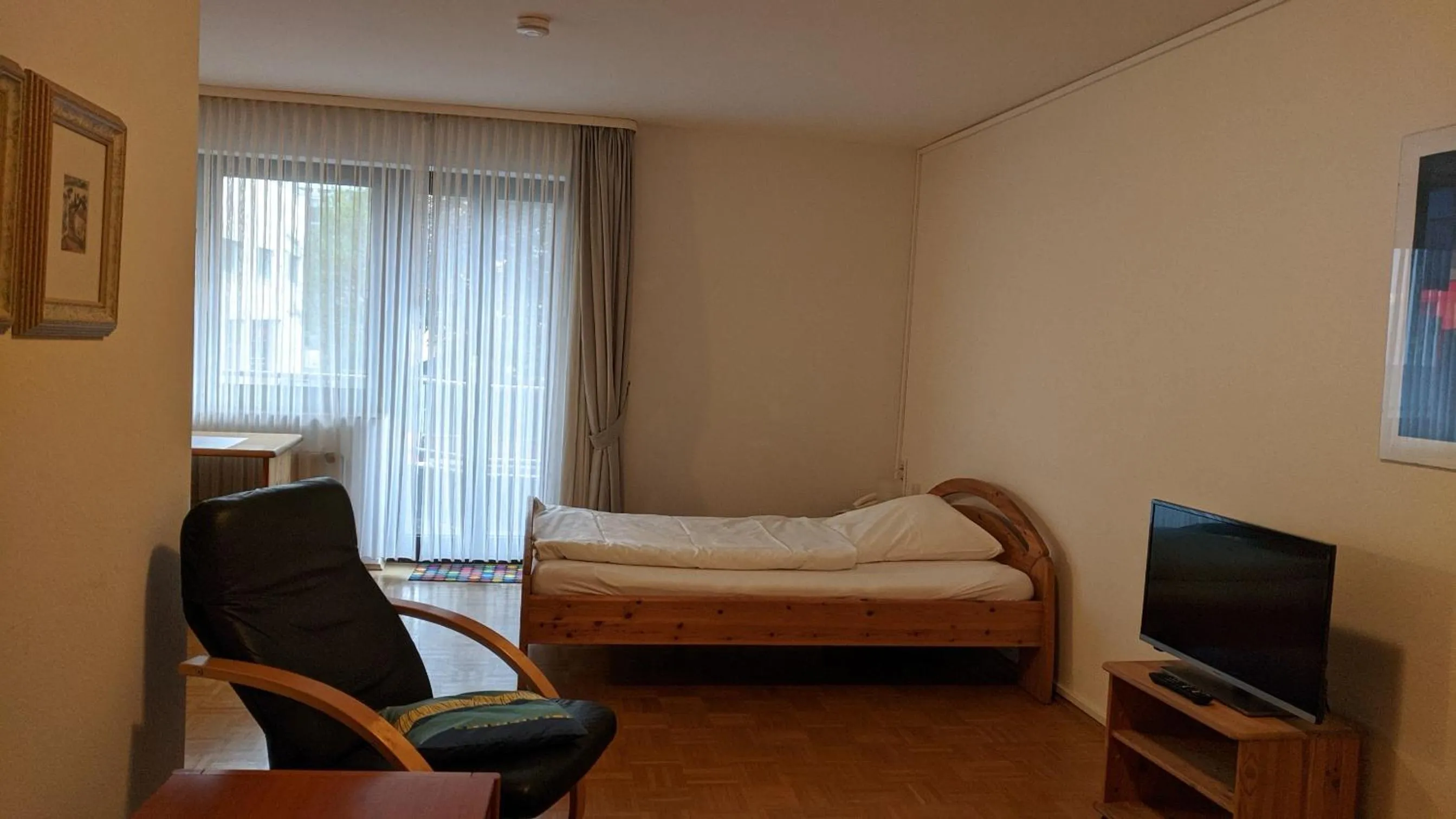 Bed in Apparthaus Arosa