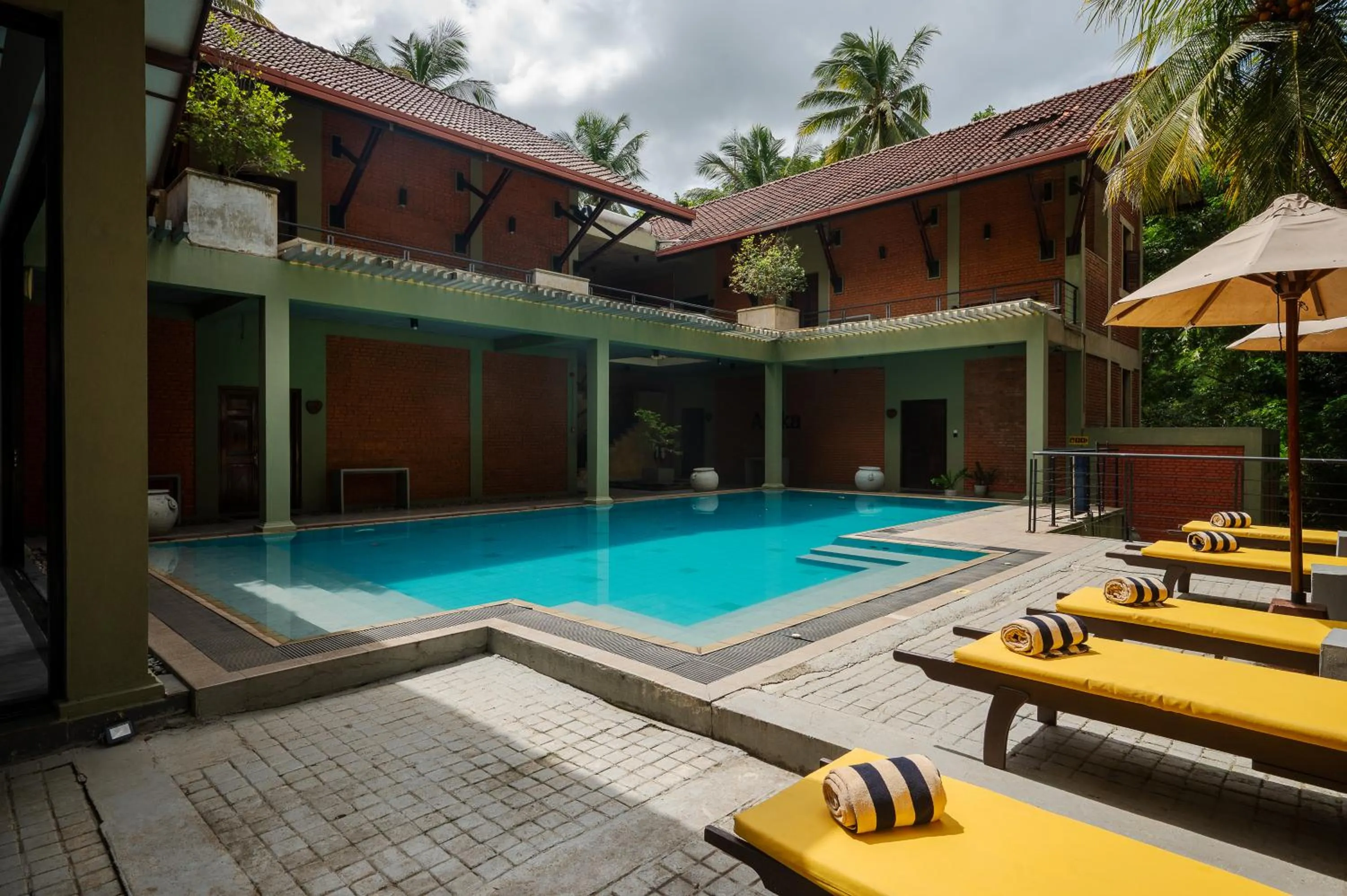 Swimming pool in Arika Villa - Special Deals on F&B and Spa Treatments