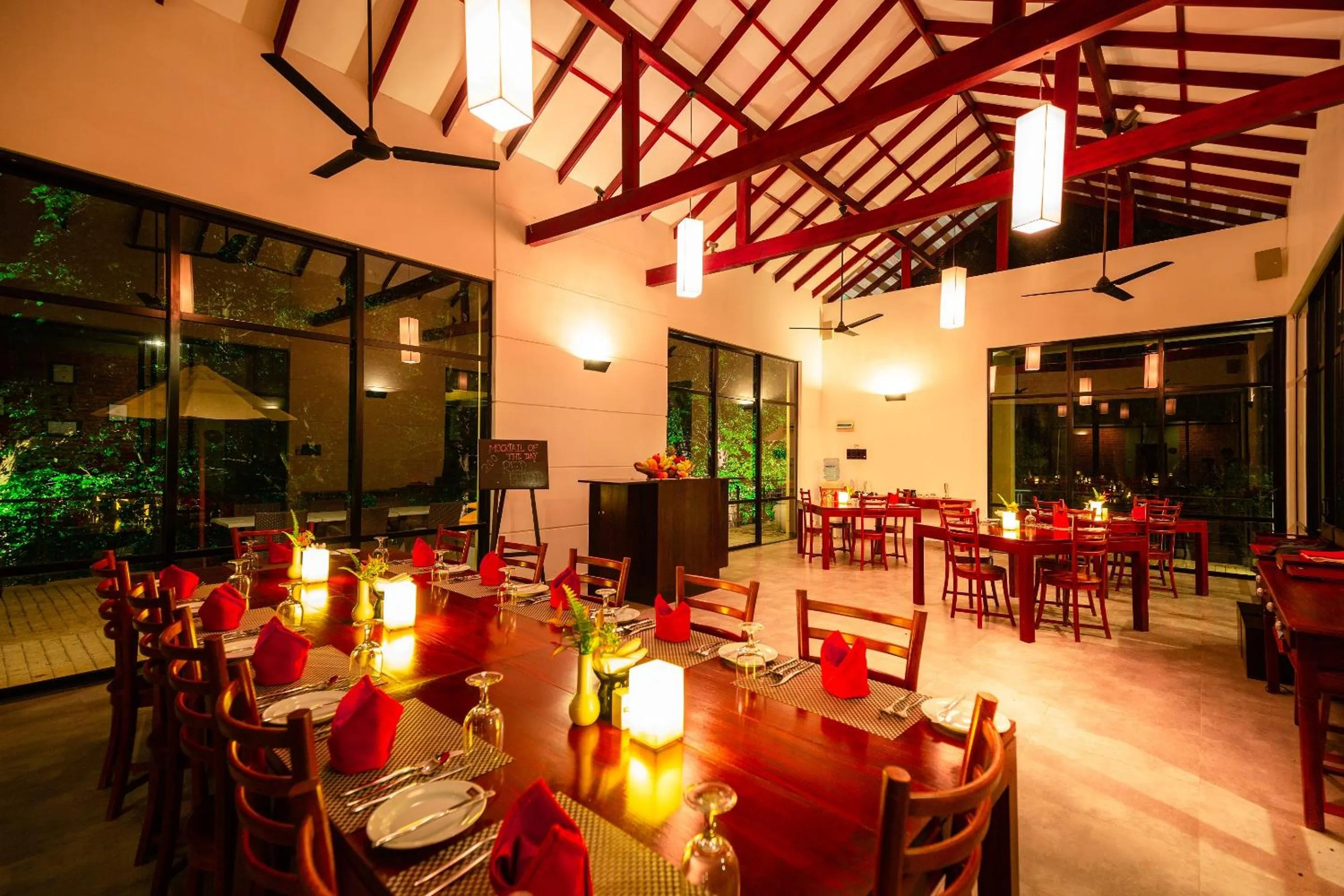 Restaurant/places to eat in Arika Villa - Special Deals on F&B and Spa Treatments