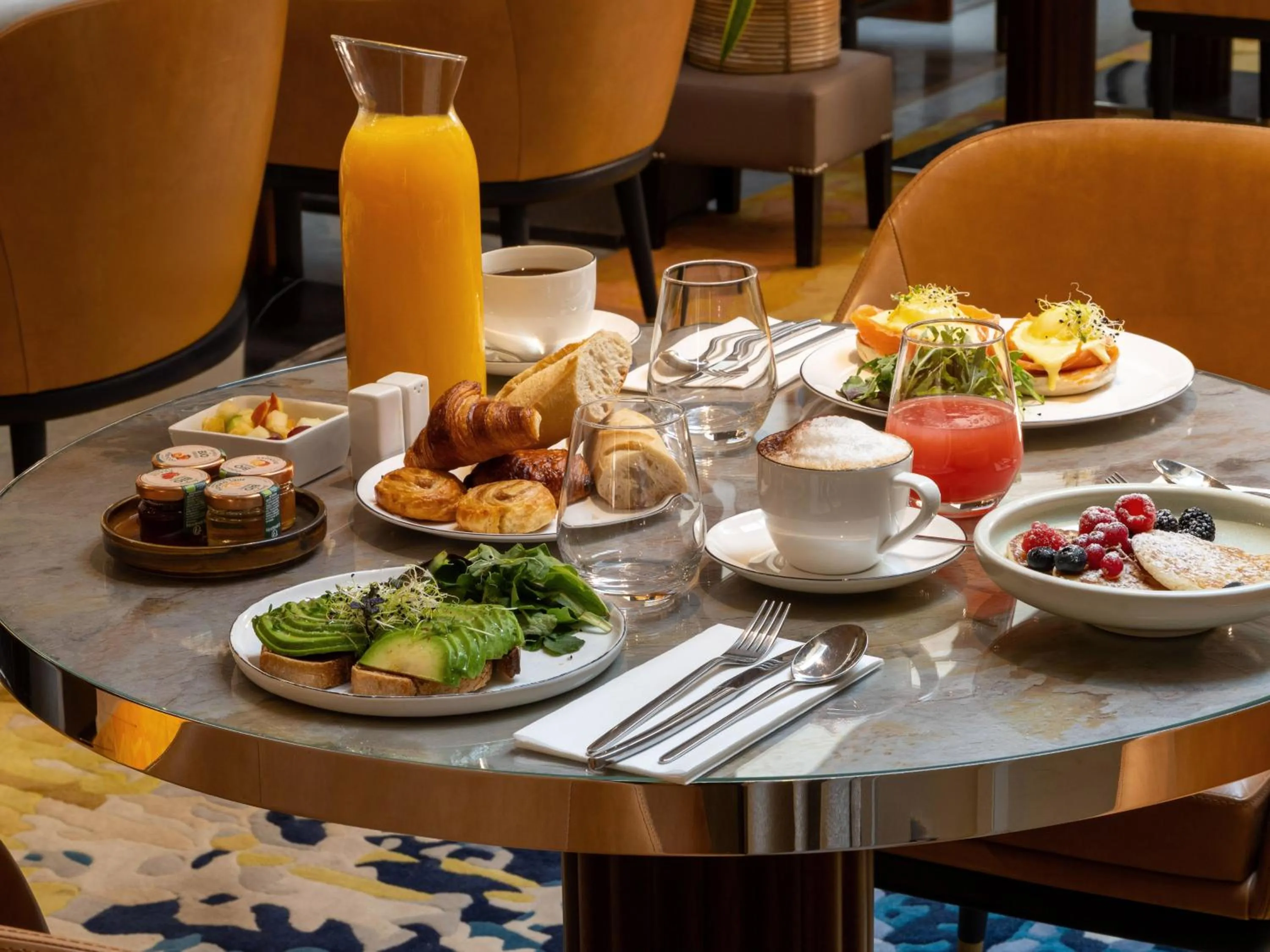 Breakfast in Hôtel De Sers Champs Elysées Paris