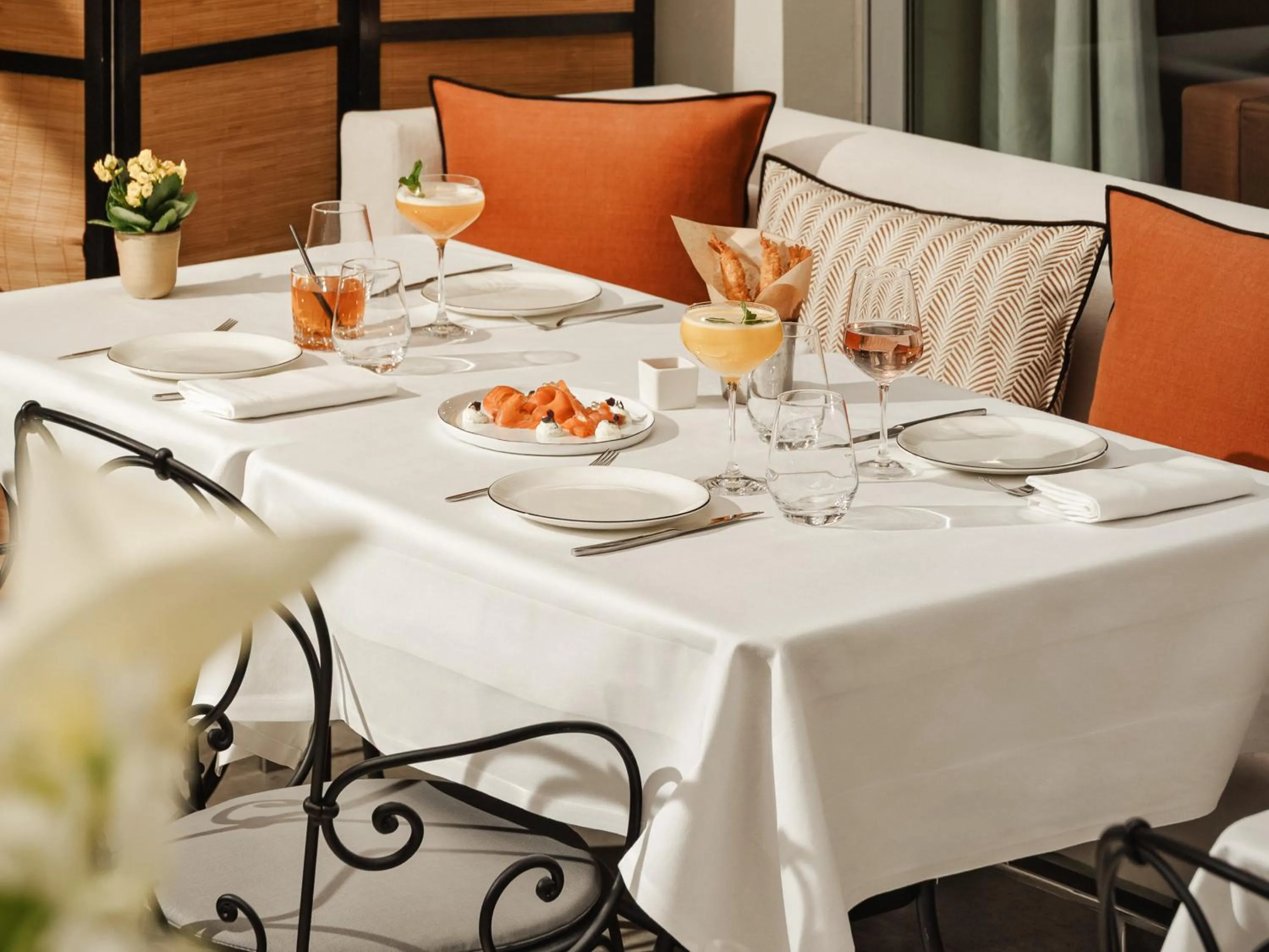 Patio in Hôtel De Sers Champs Elysées Paris