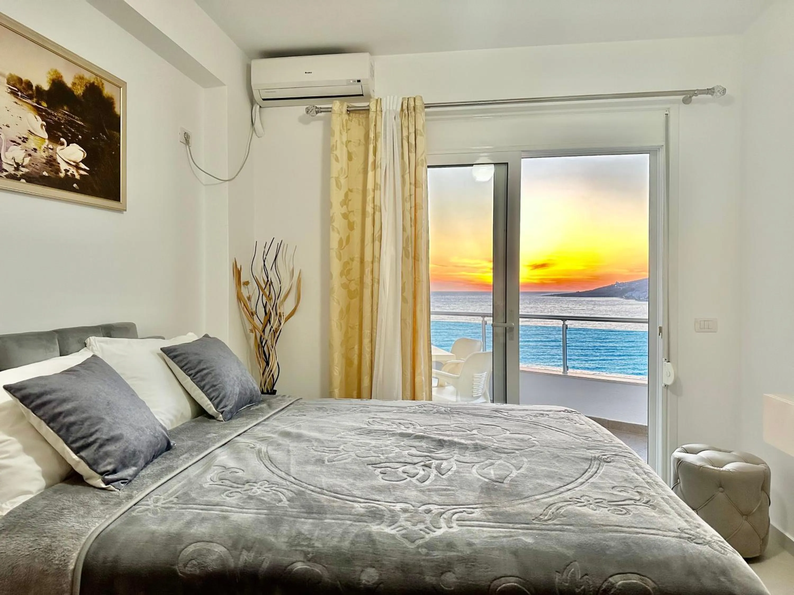 Bed in Hotel Bella Vista