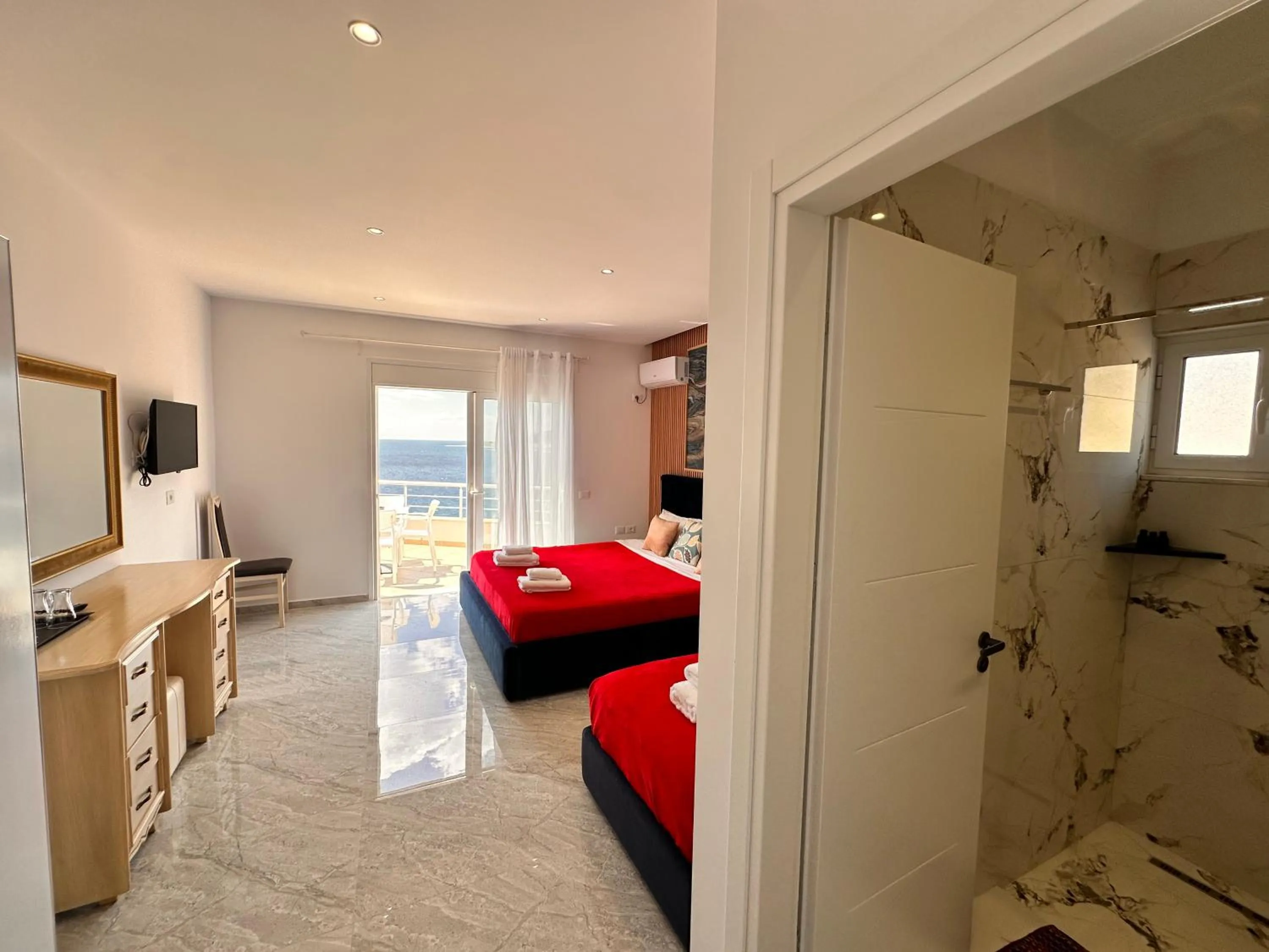 Photo of the whole room, Bed in Hotel Bella Vista