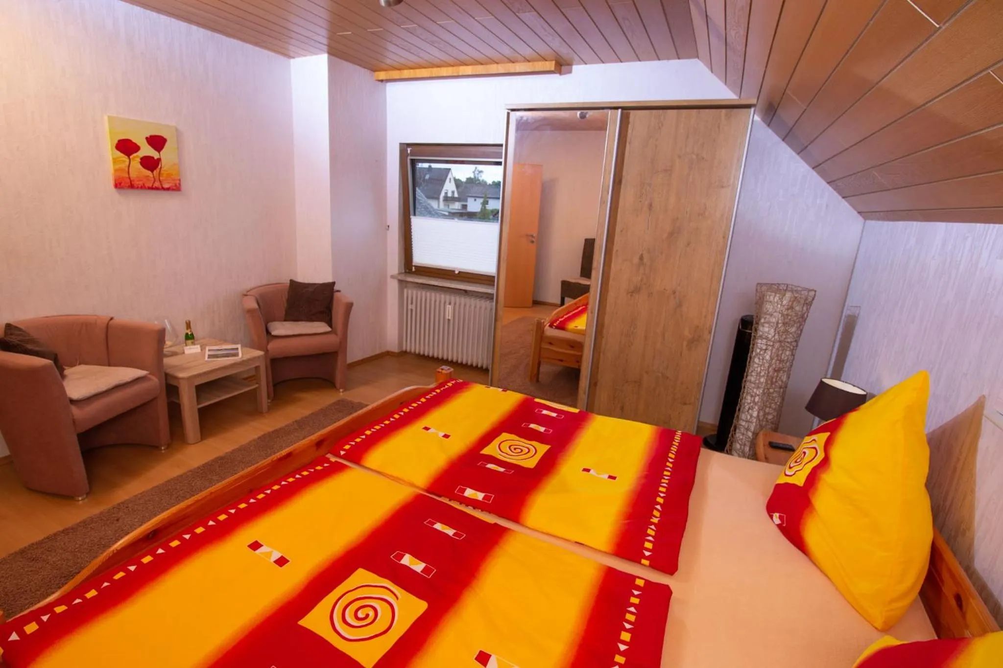 Photo of the whole room, Bed in Moselhaus