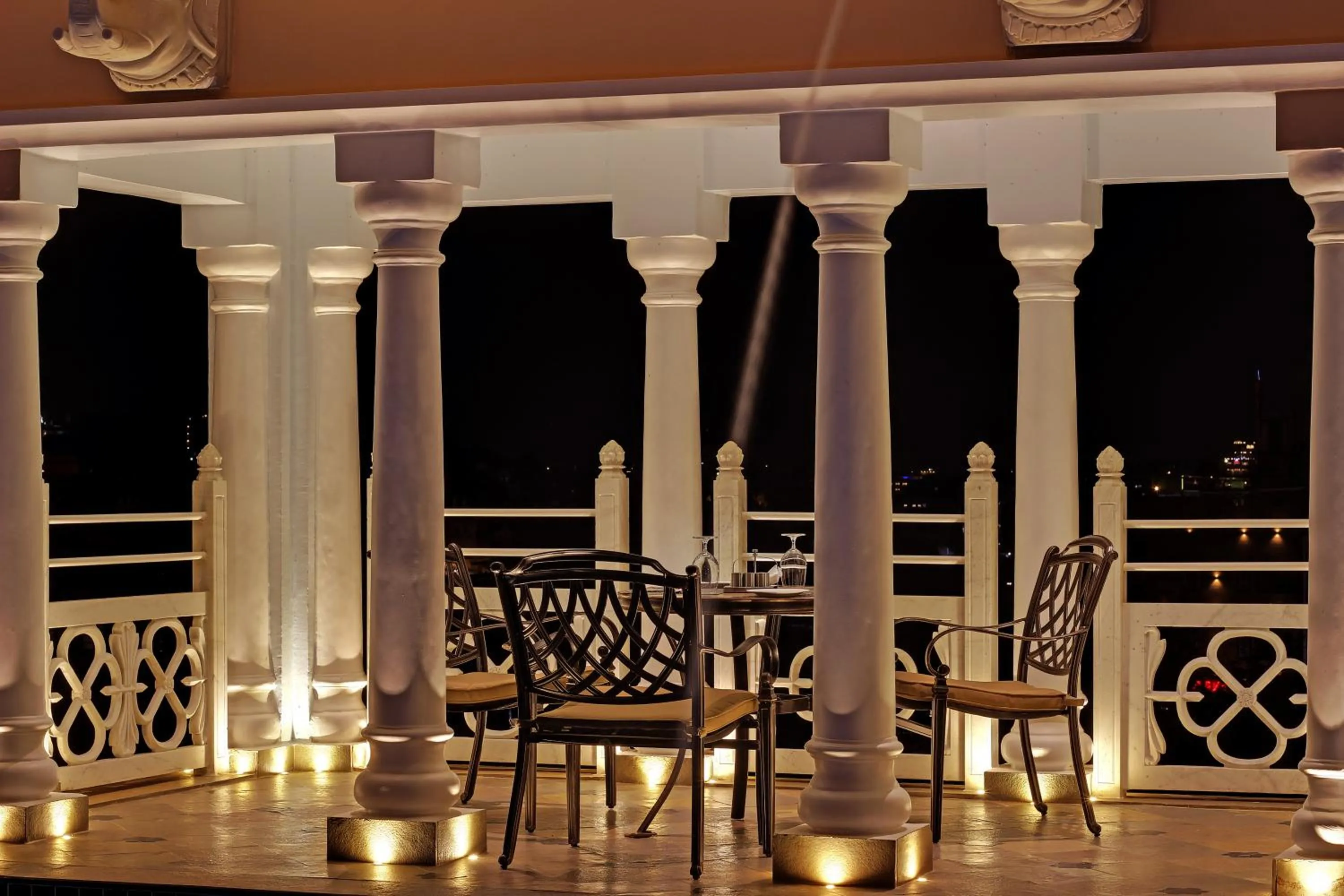 Balcony/Terrace in Jhadol Vijay Vilas Near Lake Pichola