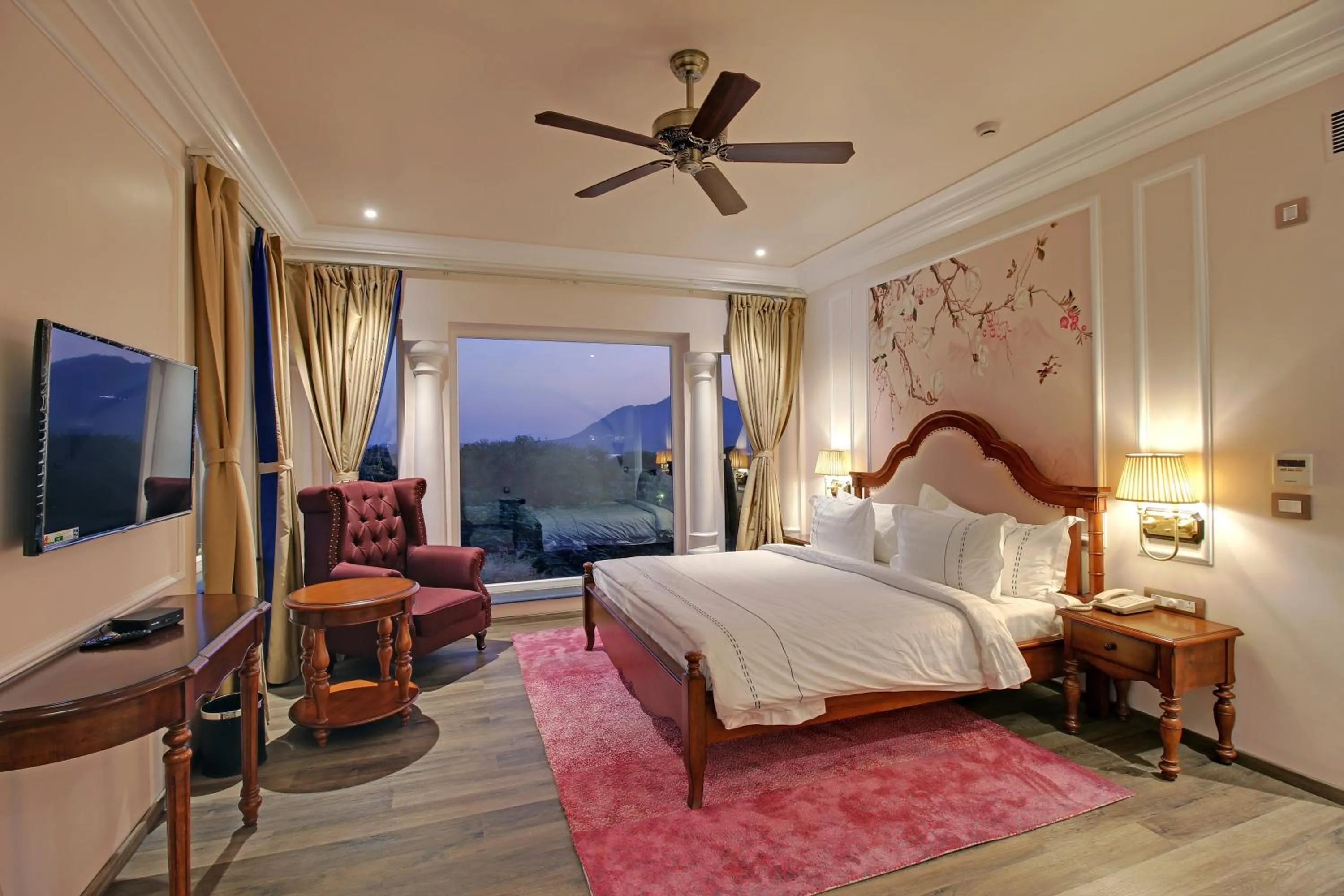 Photo of the whole room, Bed in Jhadol Vijay Vilas Near Lake Pichola