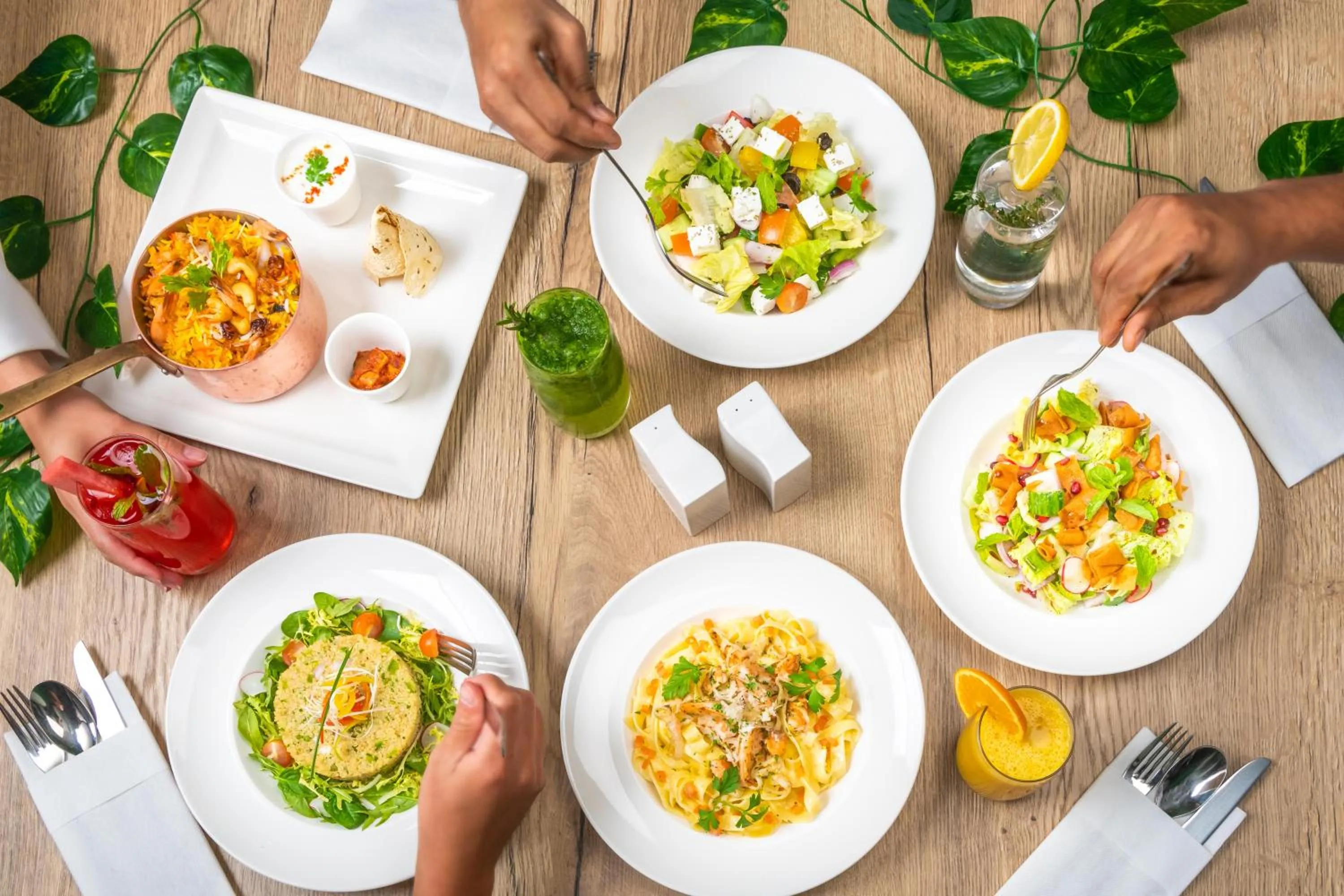 Restaurant/places to eat in JA The Manor Hotel, Dubai