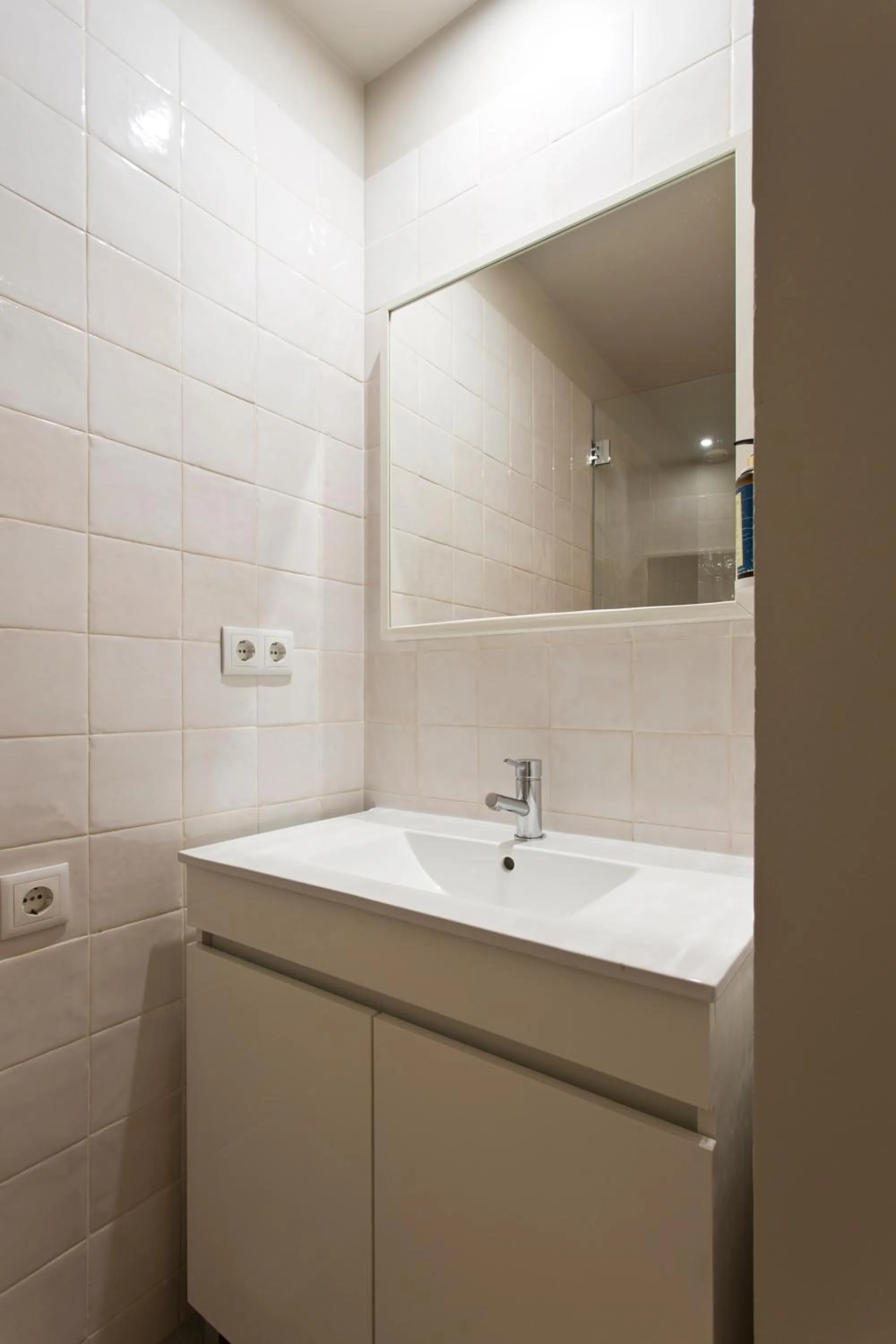 Bathroom in RVA - Porto Central Flats