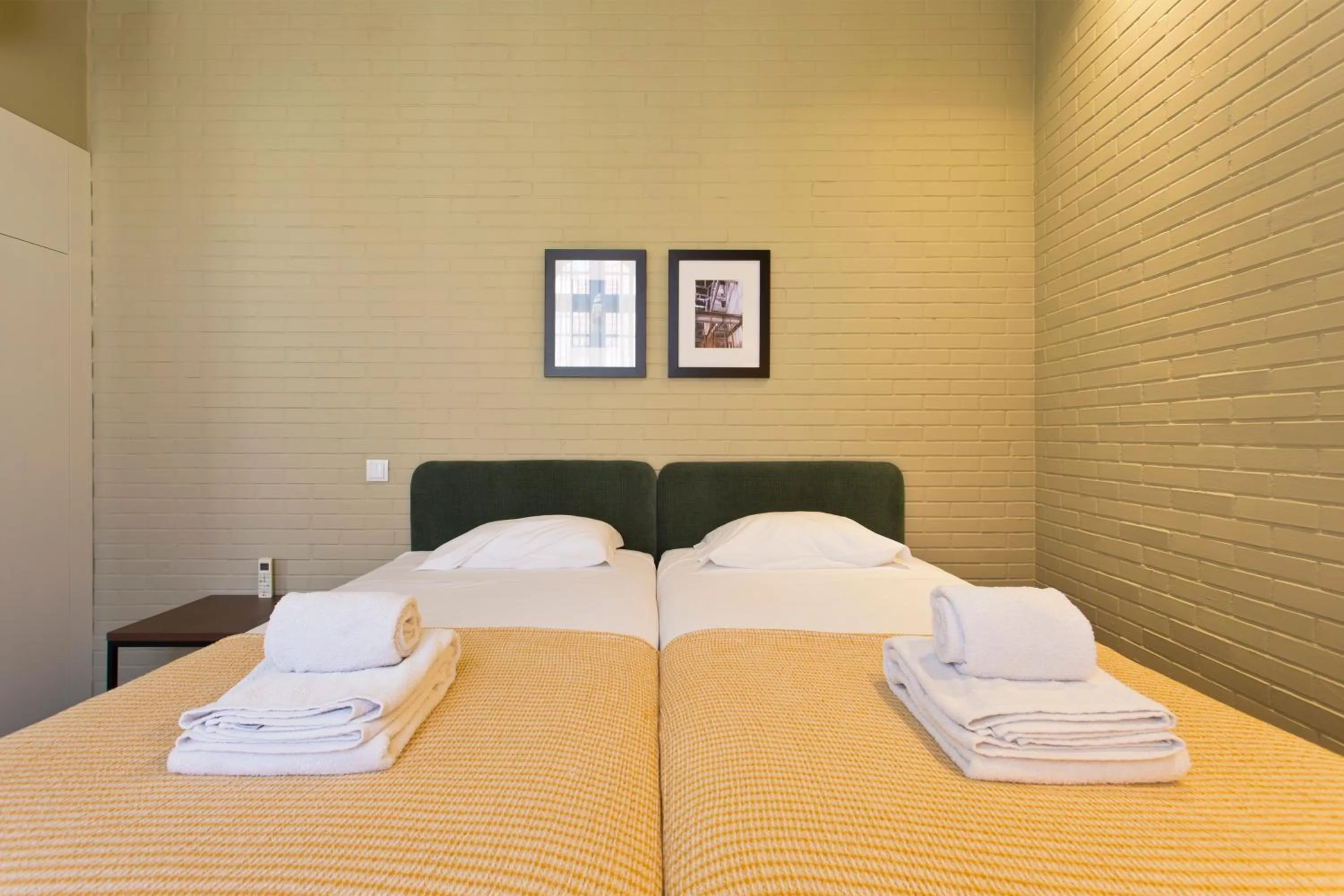 Bed in RVA - Porto Central Flats