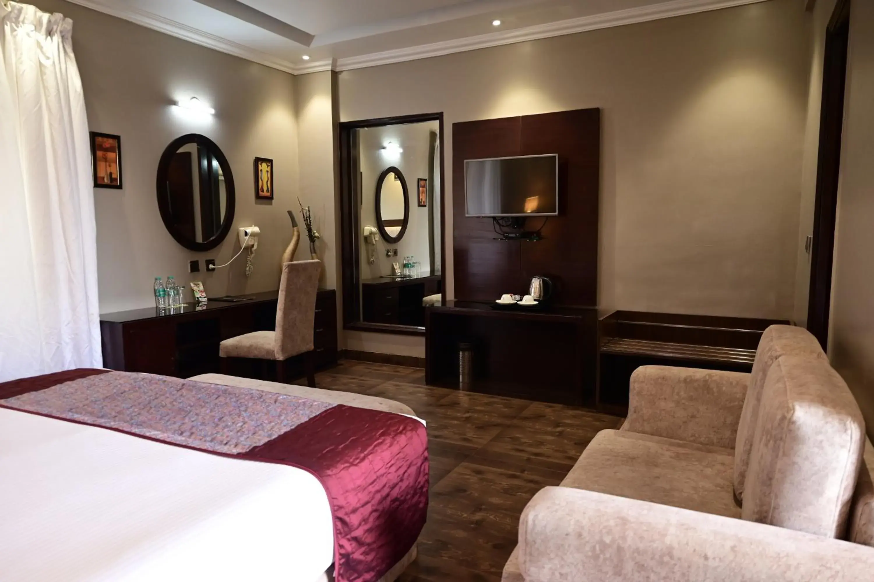 Classic Double Room in De Alturas Resort Classic Double Room in De Alturas Resort