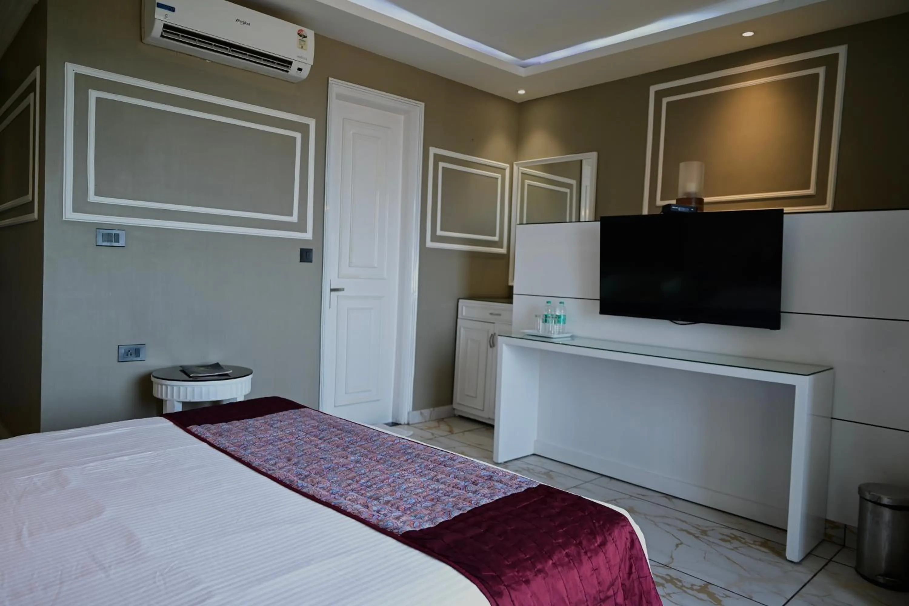 Bedroom, Bed in De Alturas Resort