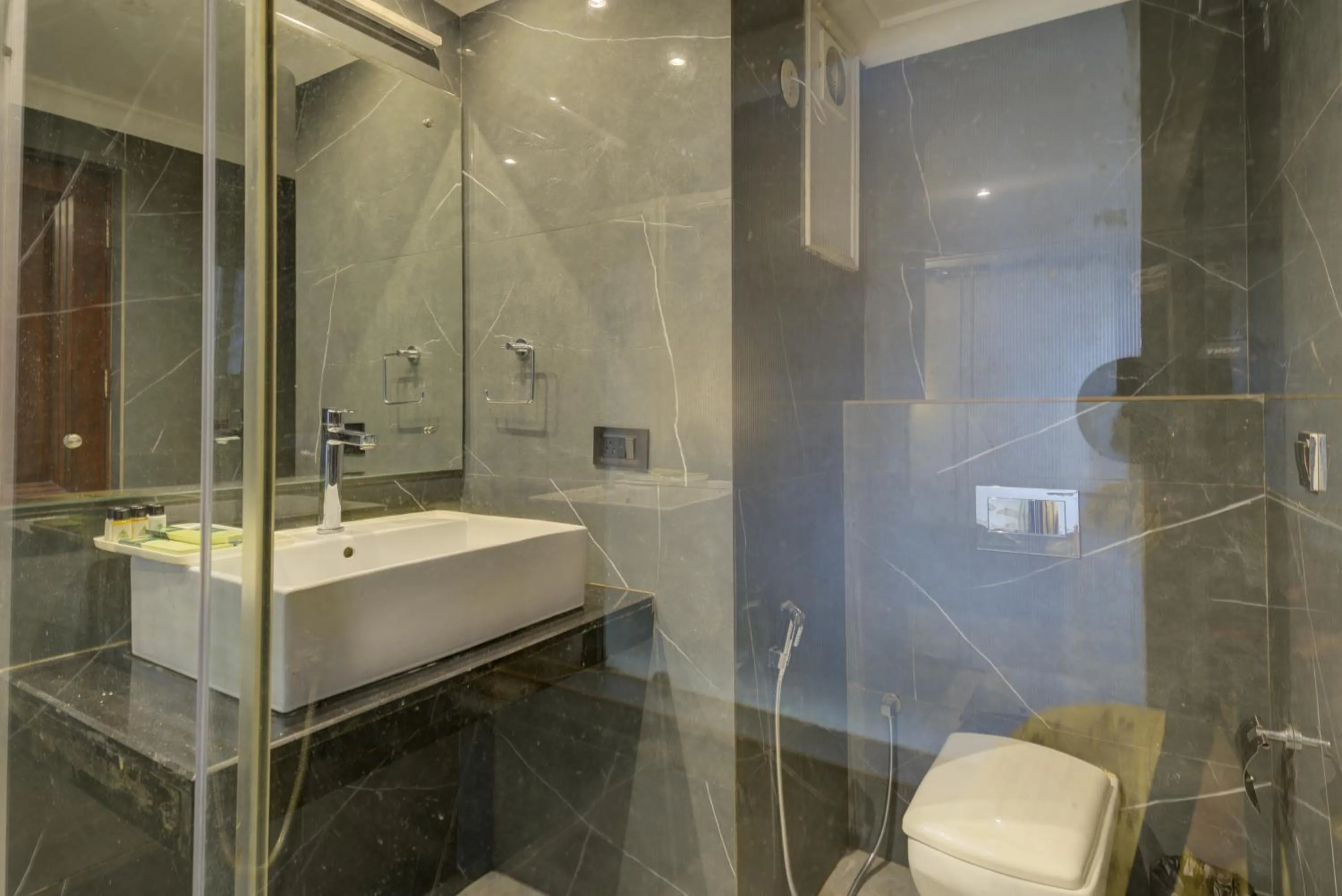 Bathroom in De Alturas Resort