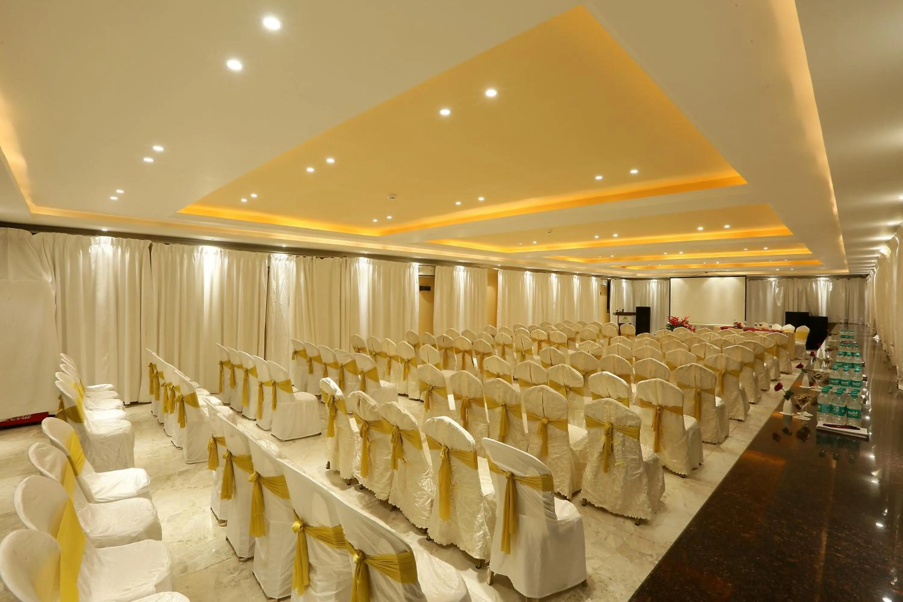 Meeting/conference room in De Alturas Resort