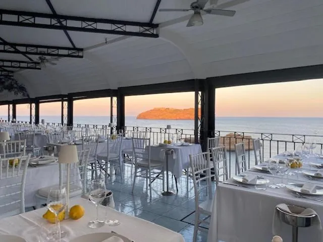 Restaurant/places to eat in Hotel Villa Iulia