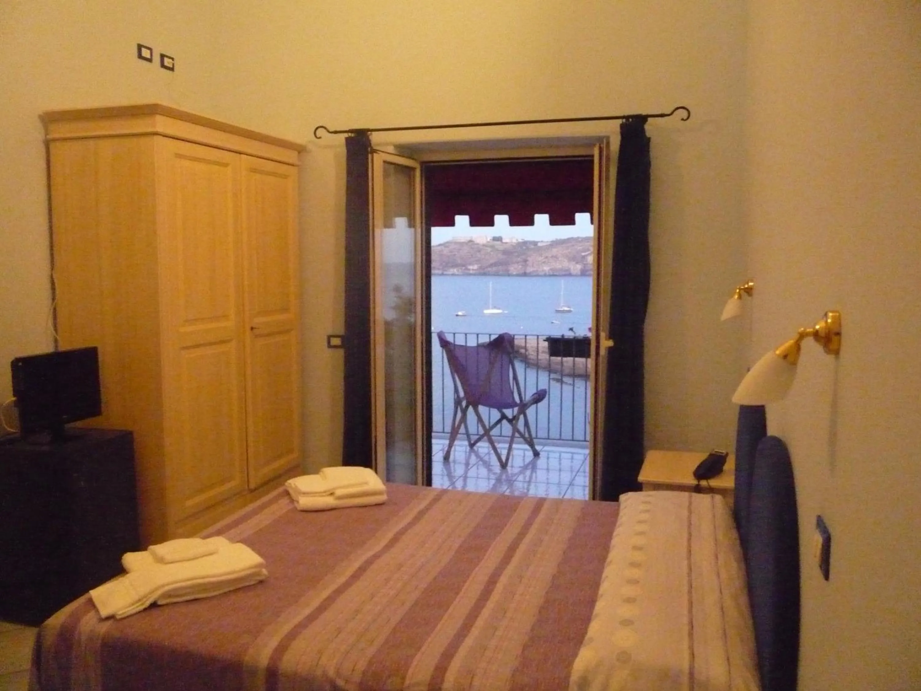 Bed in Hotel Villa Iulia