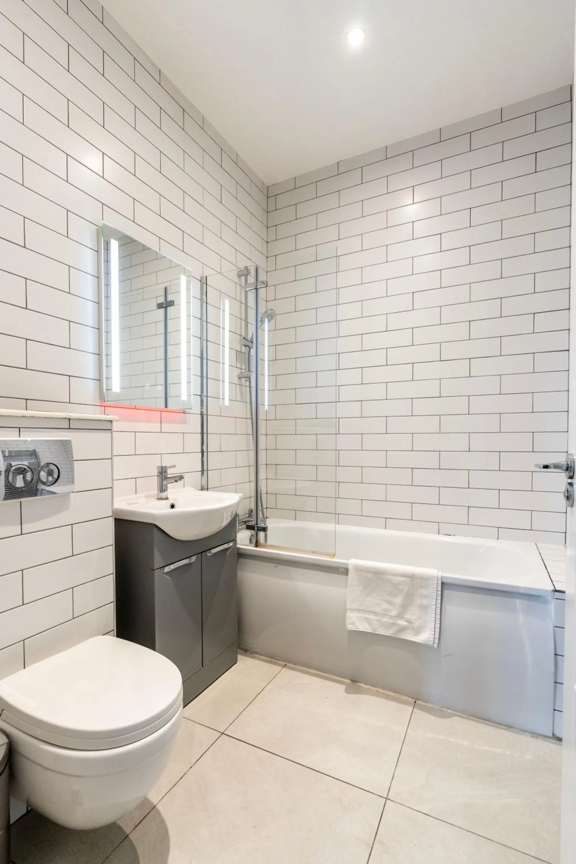 Shower in Shoreditch Apartments by DC London Rooms