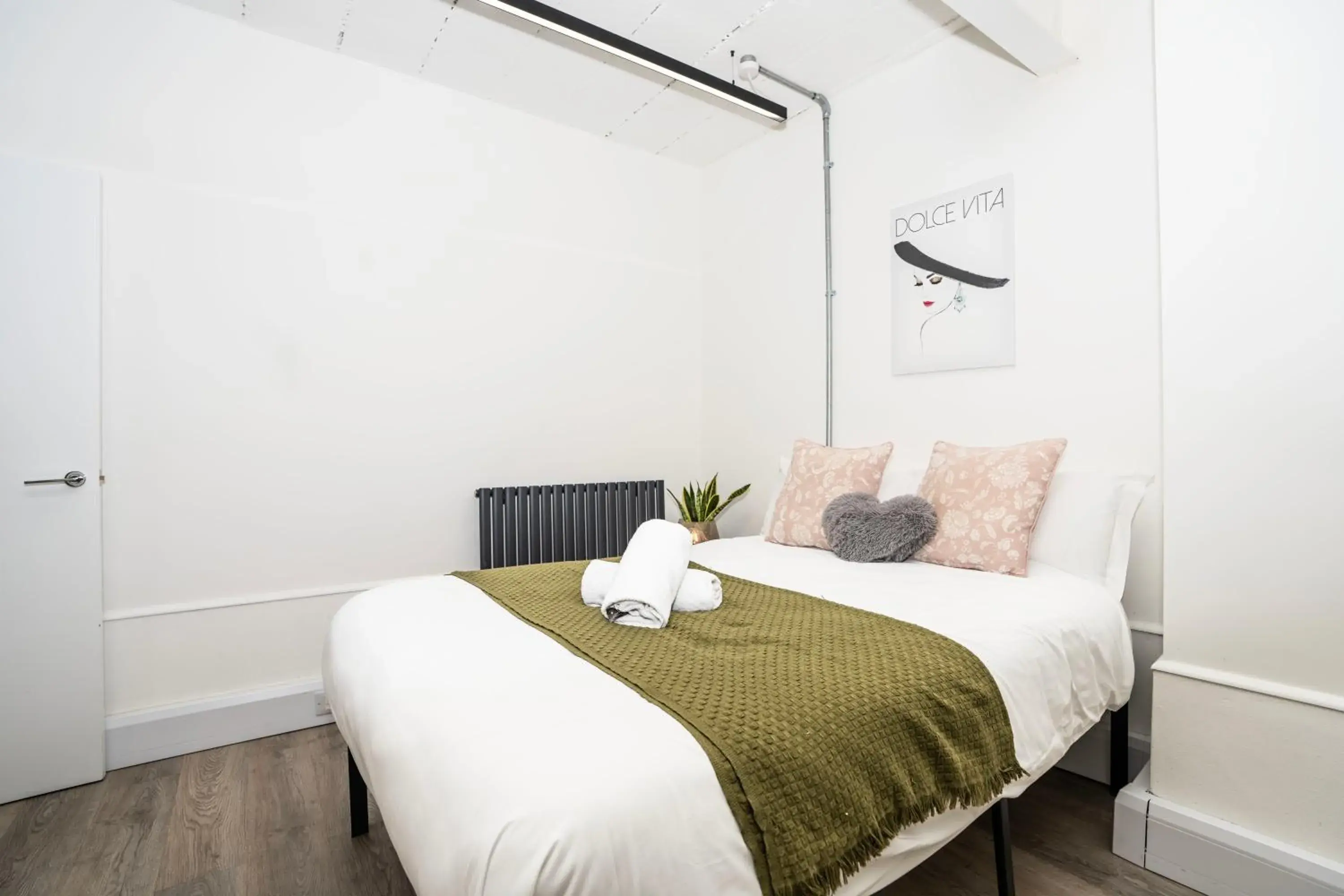 Family Studio in Shoreditch Apartments by DC London Rooms Family Studio in Shoreditch Apartments by DC London Rooms